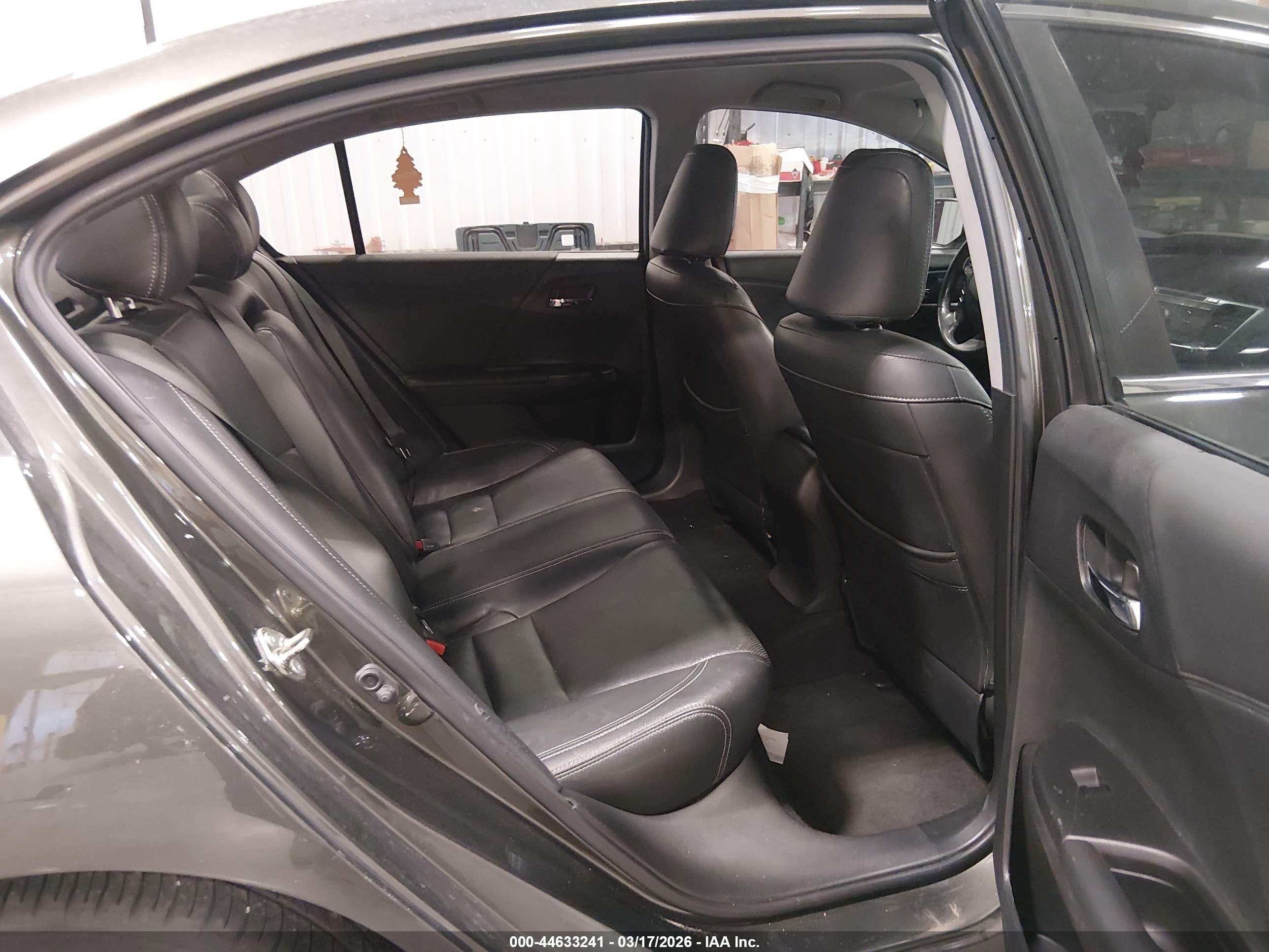 2015 Honda Accord Sport Gray vin: 1HGCR2F52FA091617