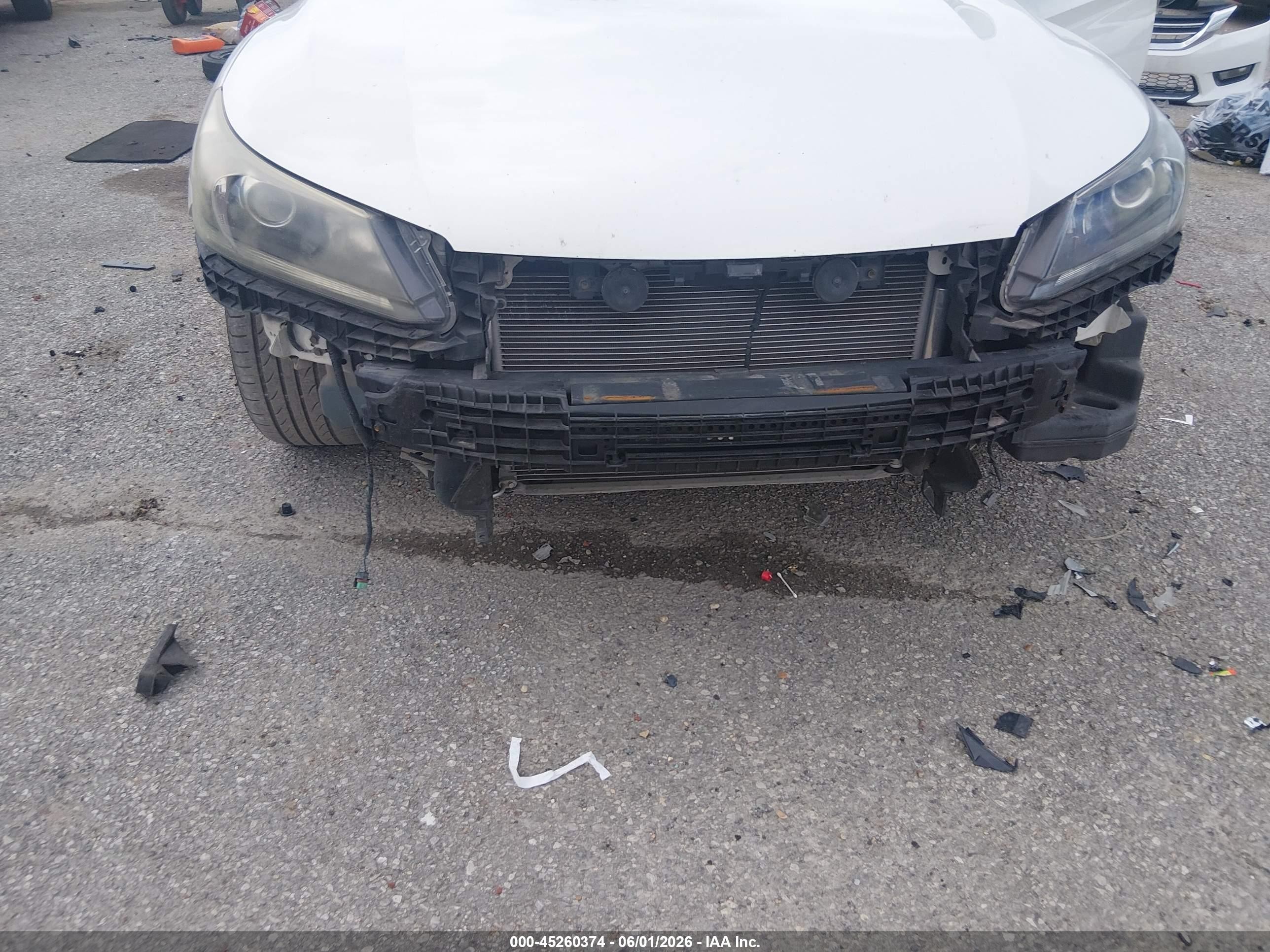2015 Honda Accord Sport White vin: 1HGCR2F52FA107007