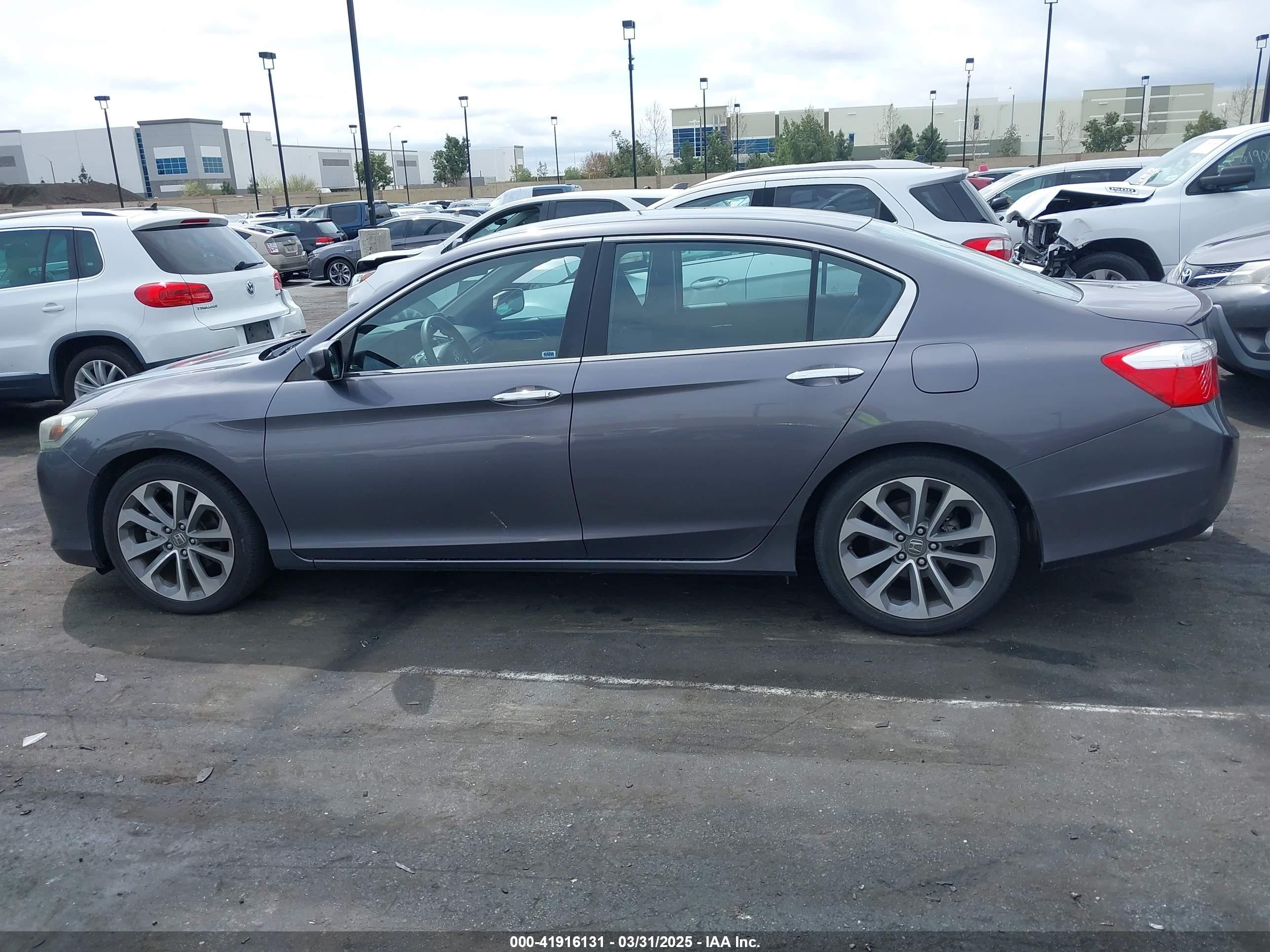 2015 Honda Accord Sport Gray vin: 1HGCR2F52FA109064