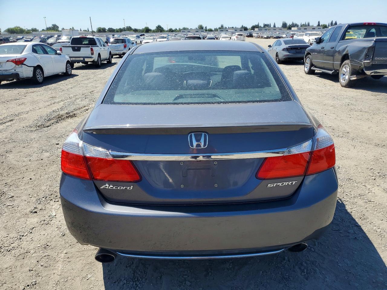 2015 Honda Accord Sport Gray vin: 1HGCR2F52FA109064