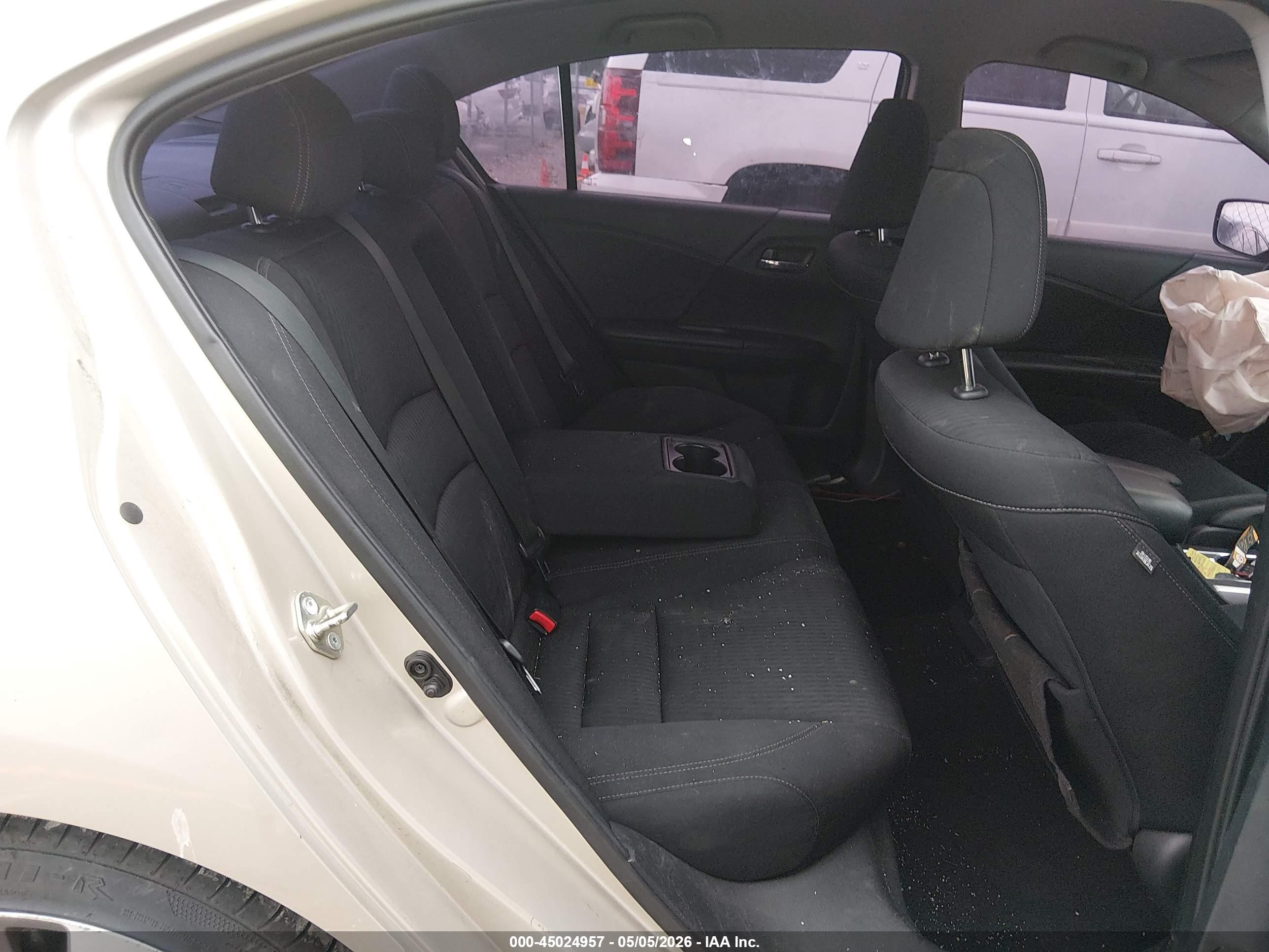 2015 Honda Accord Sport Gold vin: 1HGCR2F52FA130951