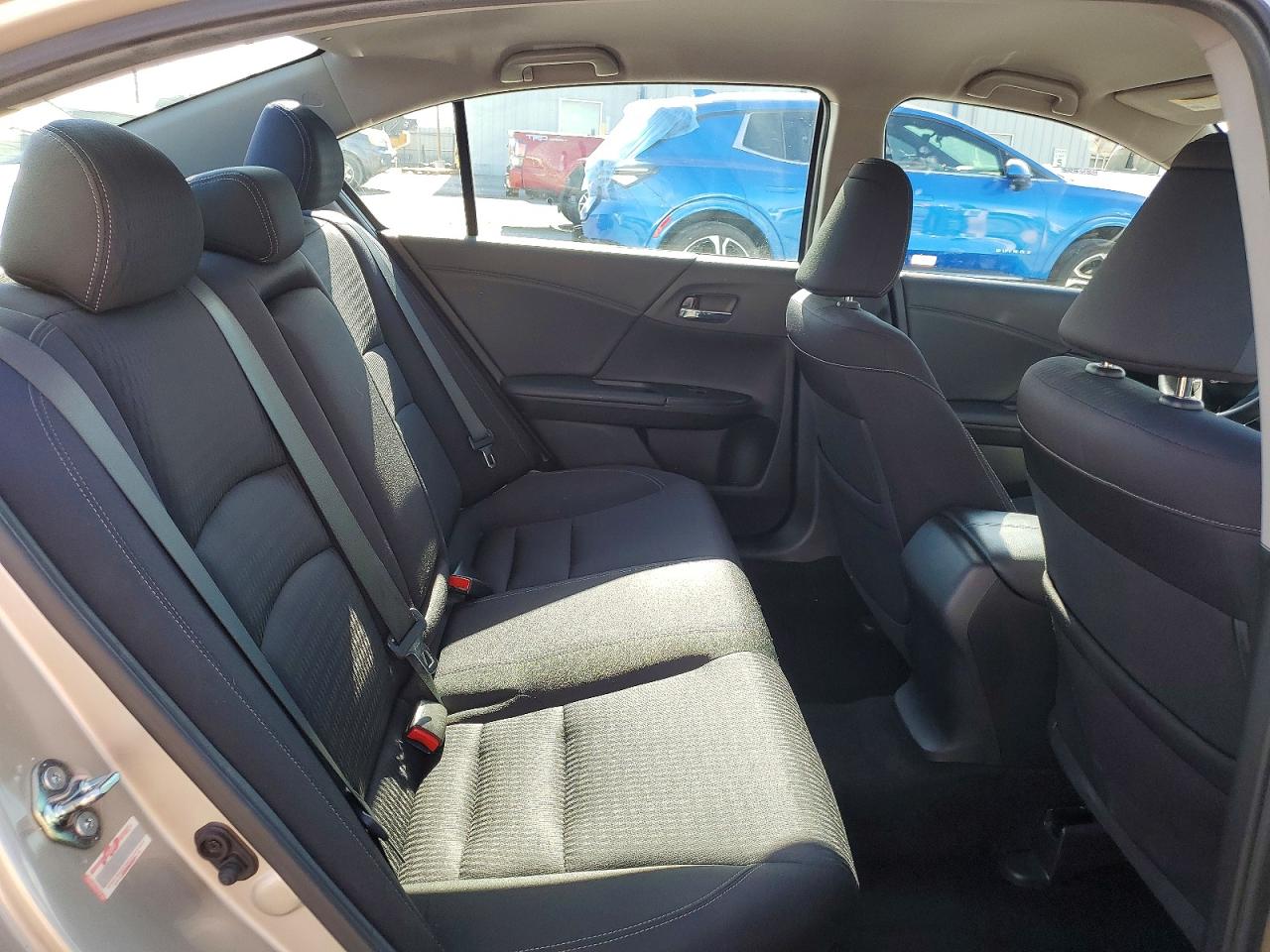 2015 Honda Accord Sport Beige vin: 1HGCR2F52FA132151