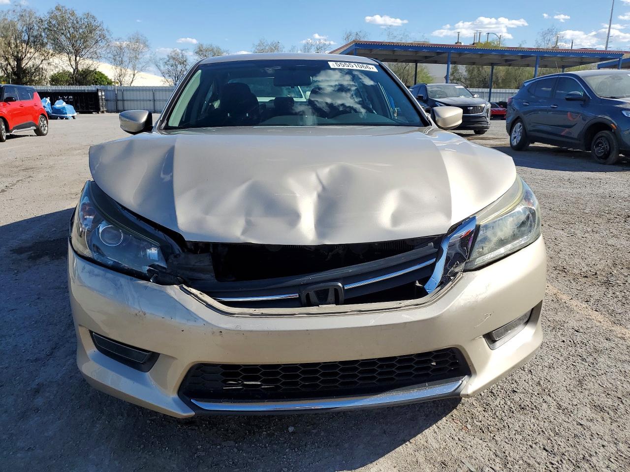 2015 Honda Accord Sport Beige vin: 1HGCR2F52FA132151