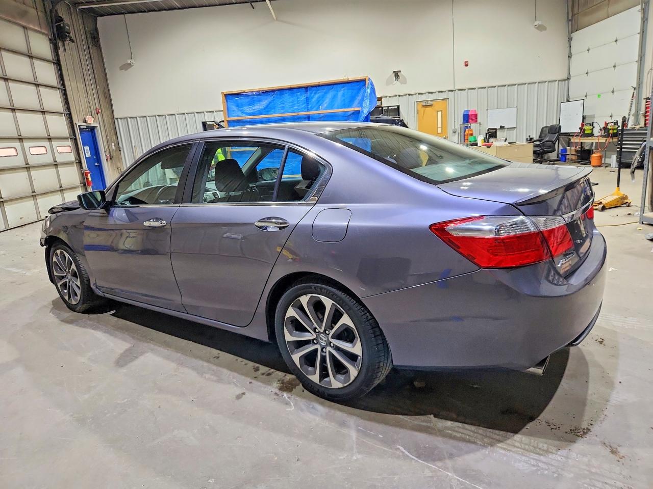 2015 Honda Accord Sport Gray vin: 1HGCR2F52FA191748