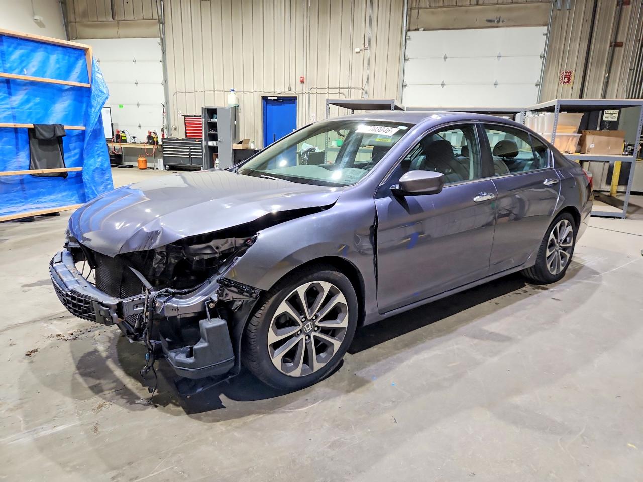 2015 Honda Accord Sport Gray vin: 1HGCR2F52FA191748