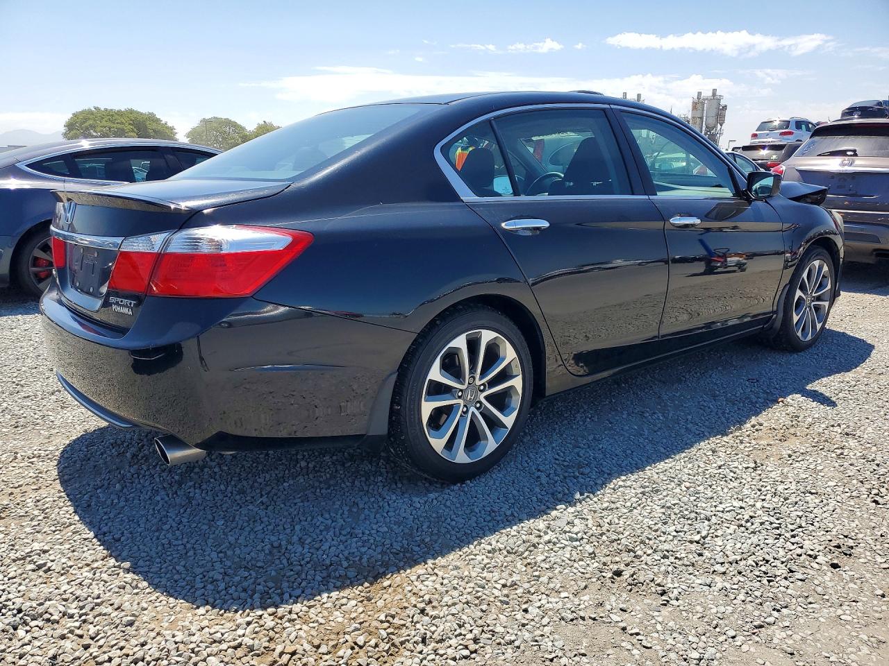 2015 Honda Accord Sport Черный vin: 1HGCR2F52FA205597