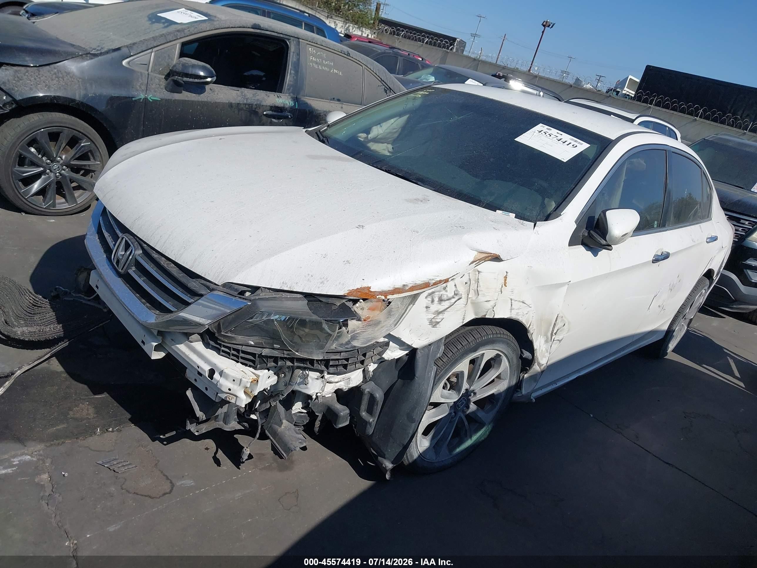 2015 Honda Accord Sport White vin: 1HGCR2F52FA212081