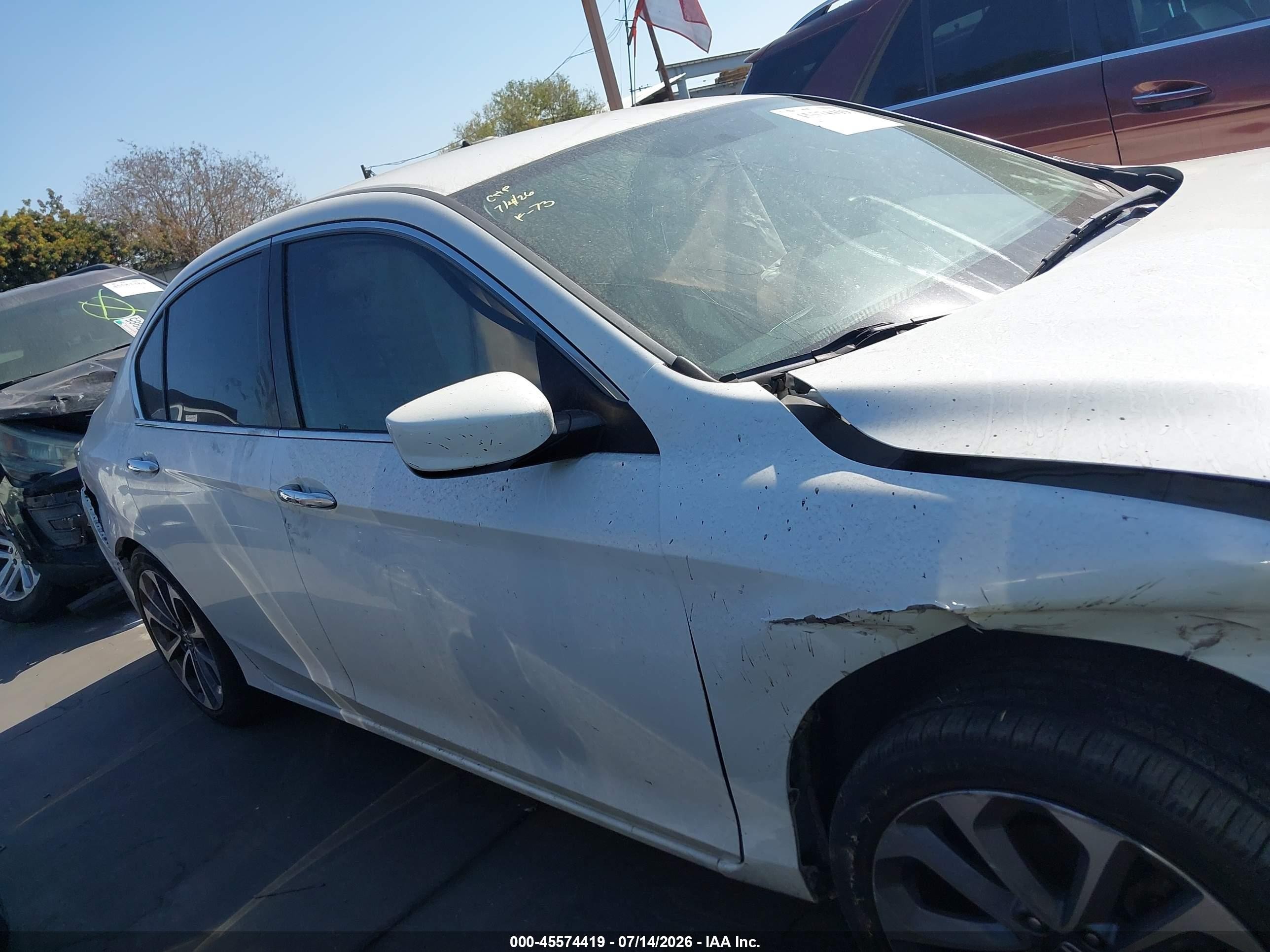 2015 Honda Accord Sport White vin: 1HGCR2F52FA212081