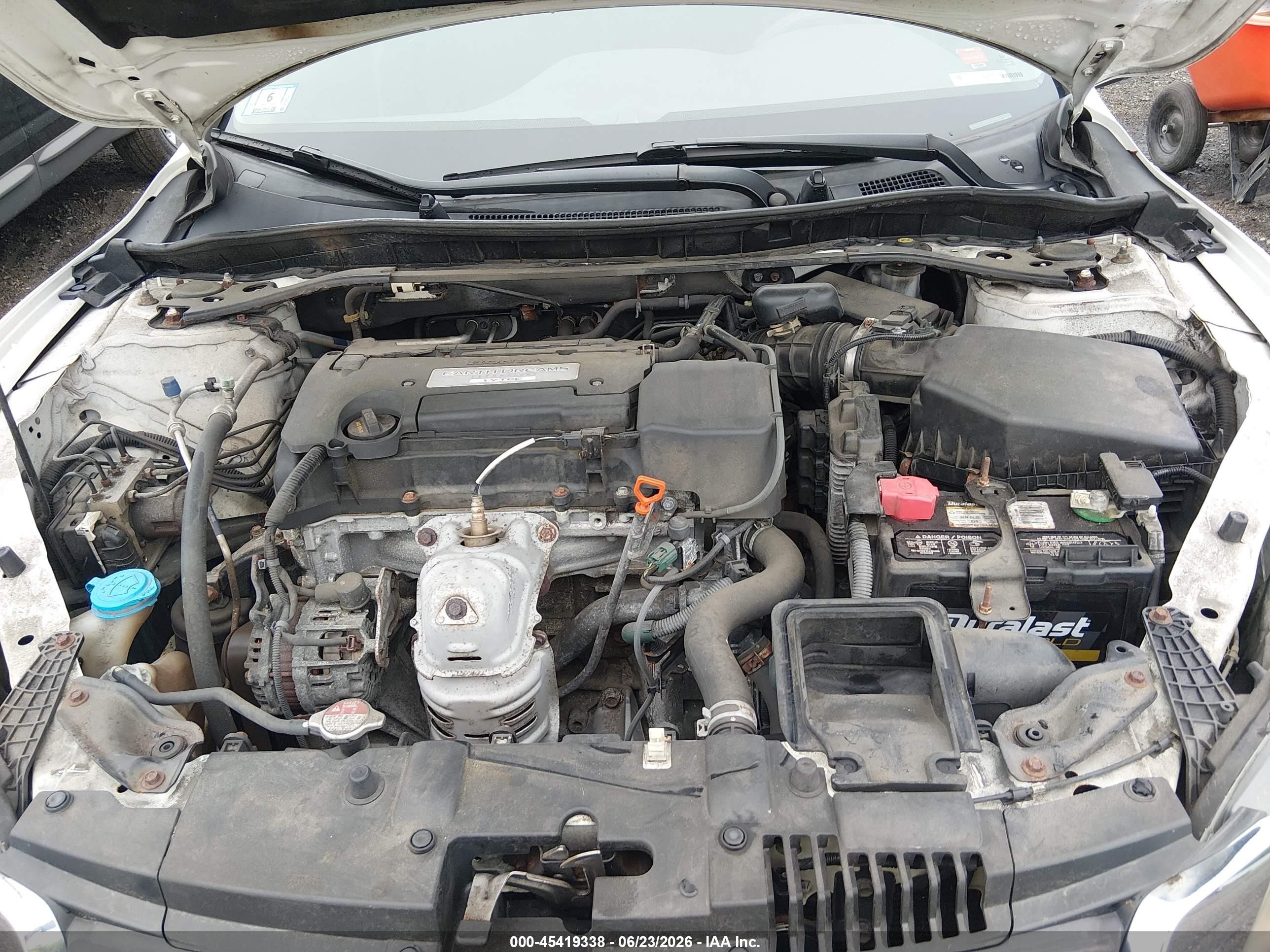 2015 Honda Accord Sport White vin: 1HGCR2F52FA221928
