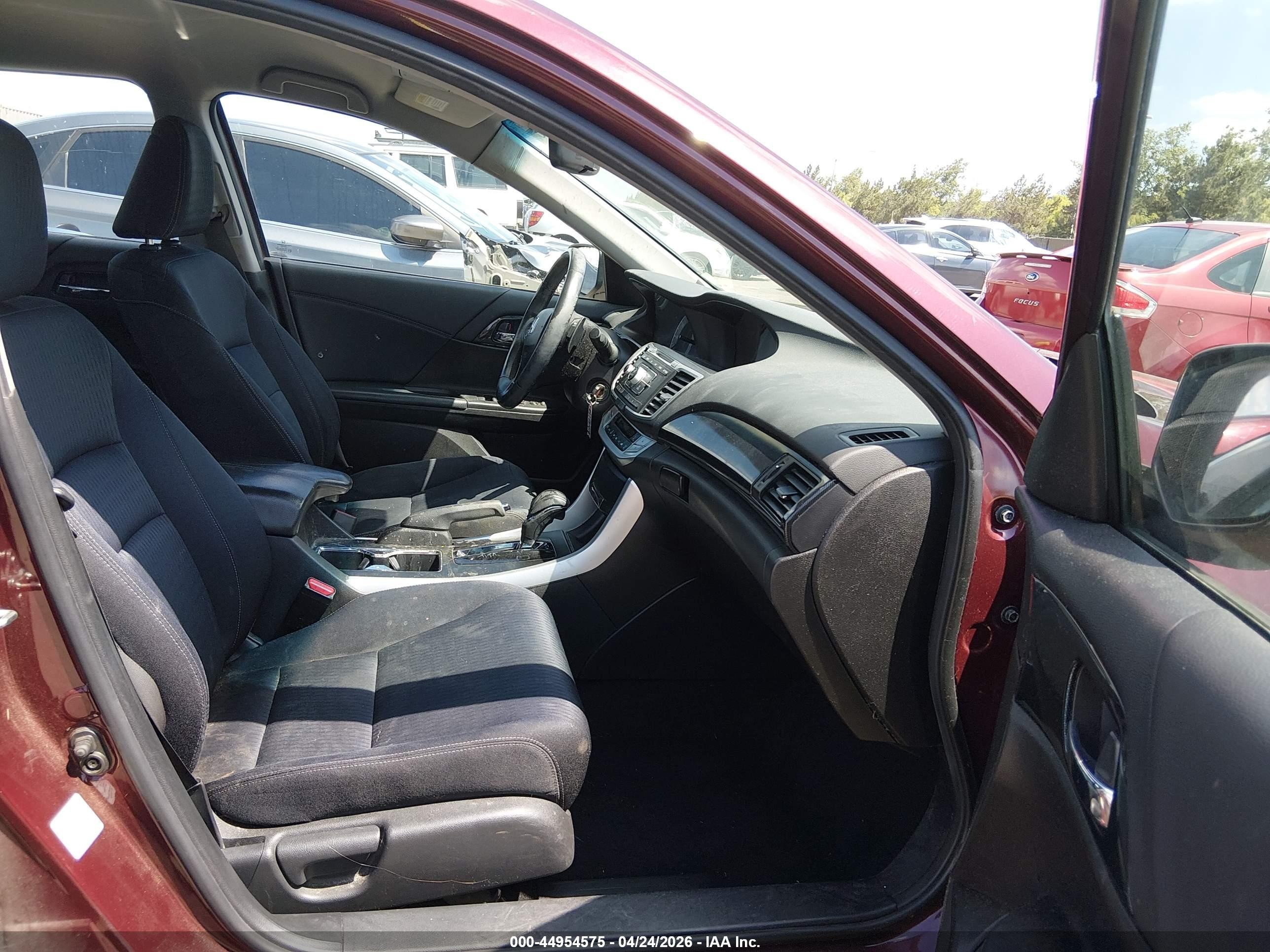 2015 Honda Accord Sport Burgundy vin: 1HGCR2F52FA246912