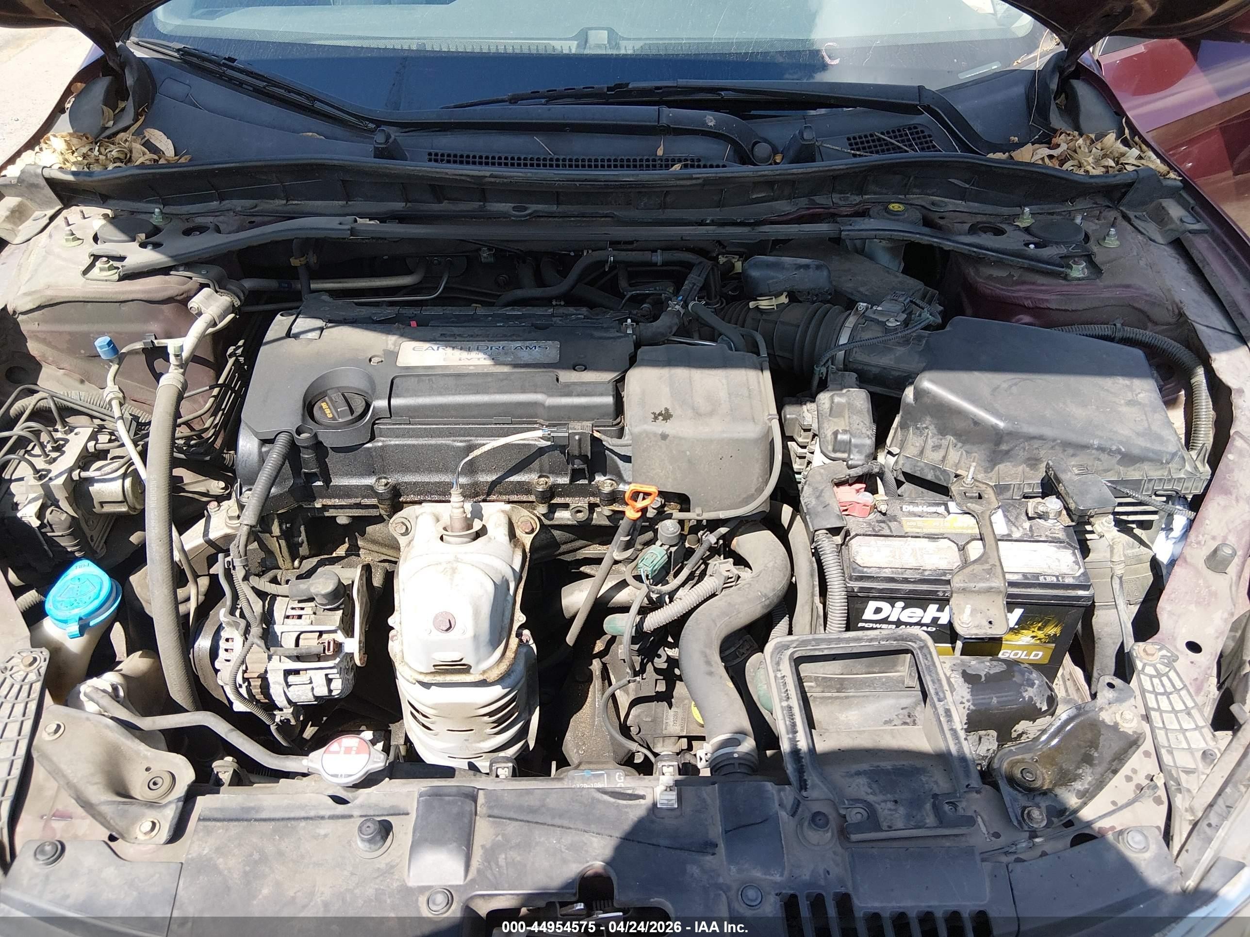 2015 Honda Accord Sport Burgundy vin: 1HGCR2F52FA246912