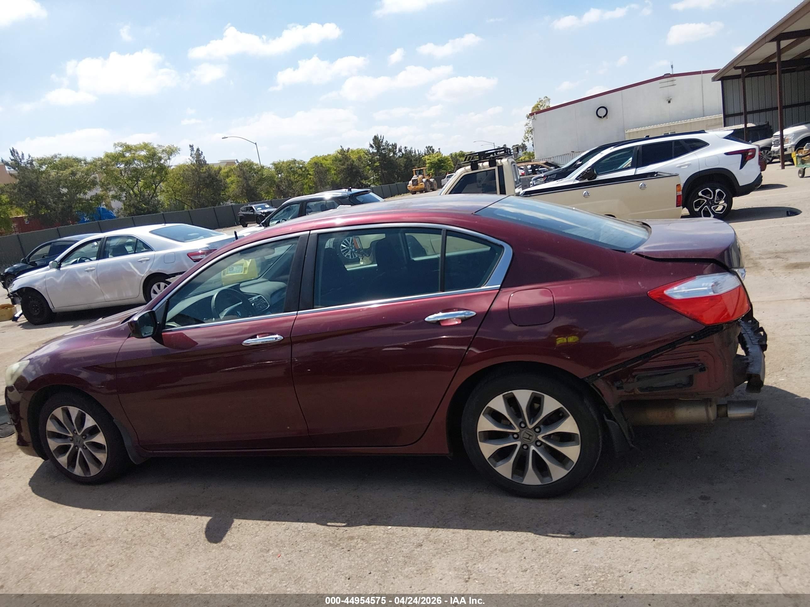 2015 Honda Accord Sport Burgundy vin: 1HGCR2F52FA246912