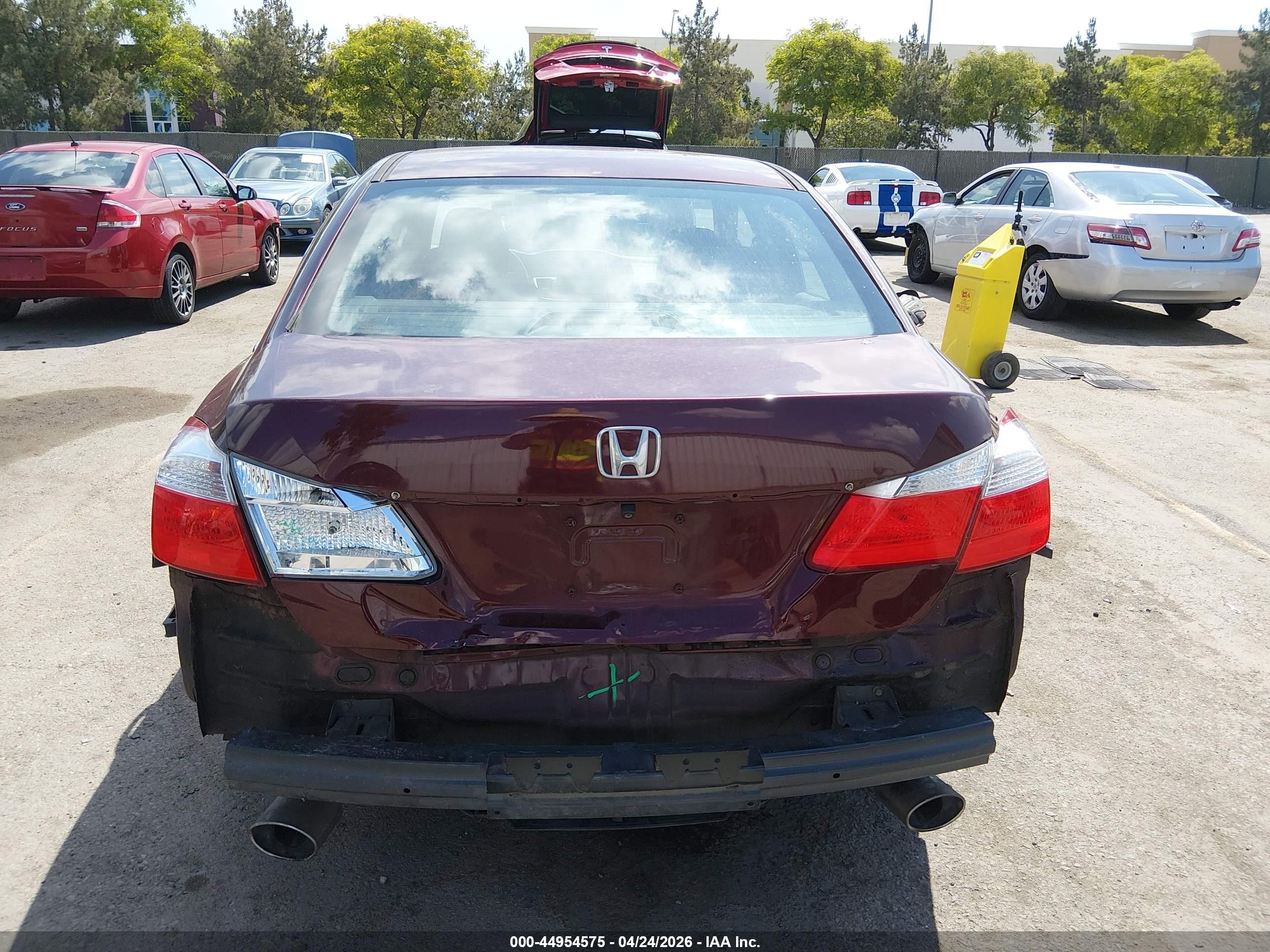 2015 Honda Accord Sport Burgundy vin: 1HGCR2F52FA246912