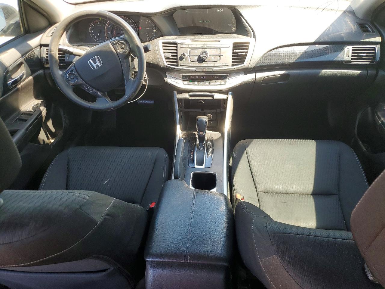 2015 Honda Accord Sport White vin: 1HGCR2F52FA258820