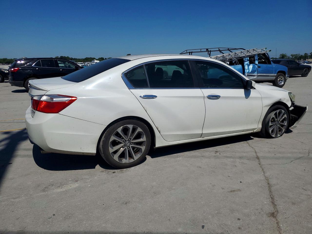 2015 Honda Accord Sport White vin: 1HGCR2F52FA258820
