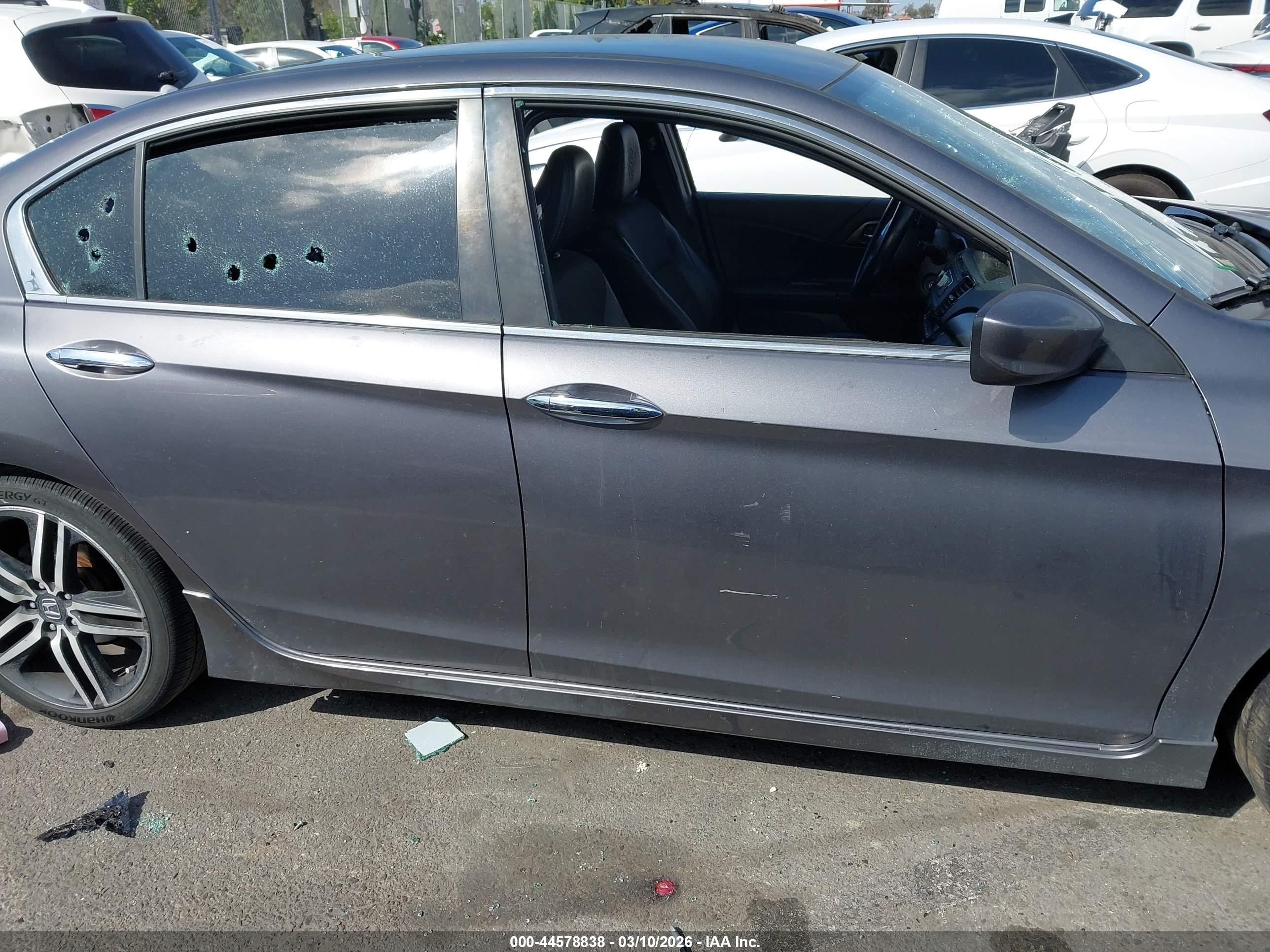 2016 Honda Accord Sport Gray vin: 1HGCR2F52GA194117