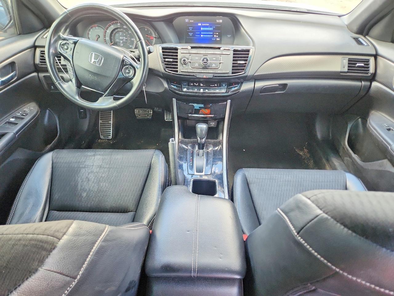 2017 Honda Accord Sport Серебряный vin: 1HGCR2F52HA210964