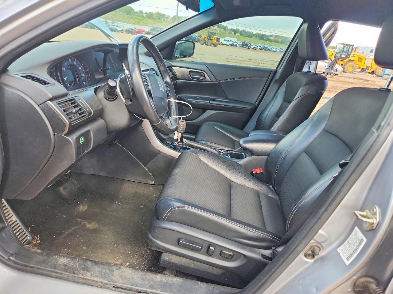 2017 Honda Accord Sport Серебряный vin: 1HGCR2F52HA210964