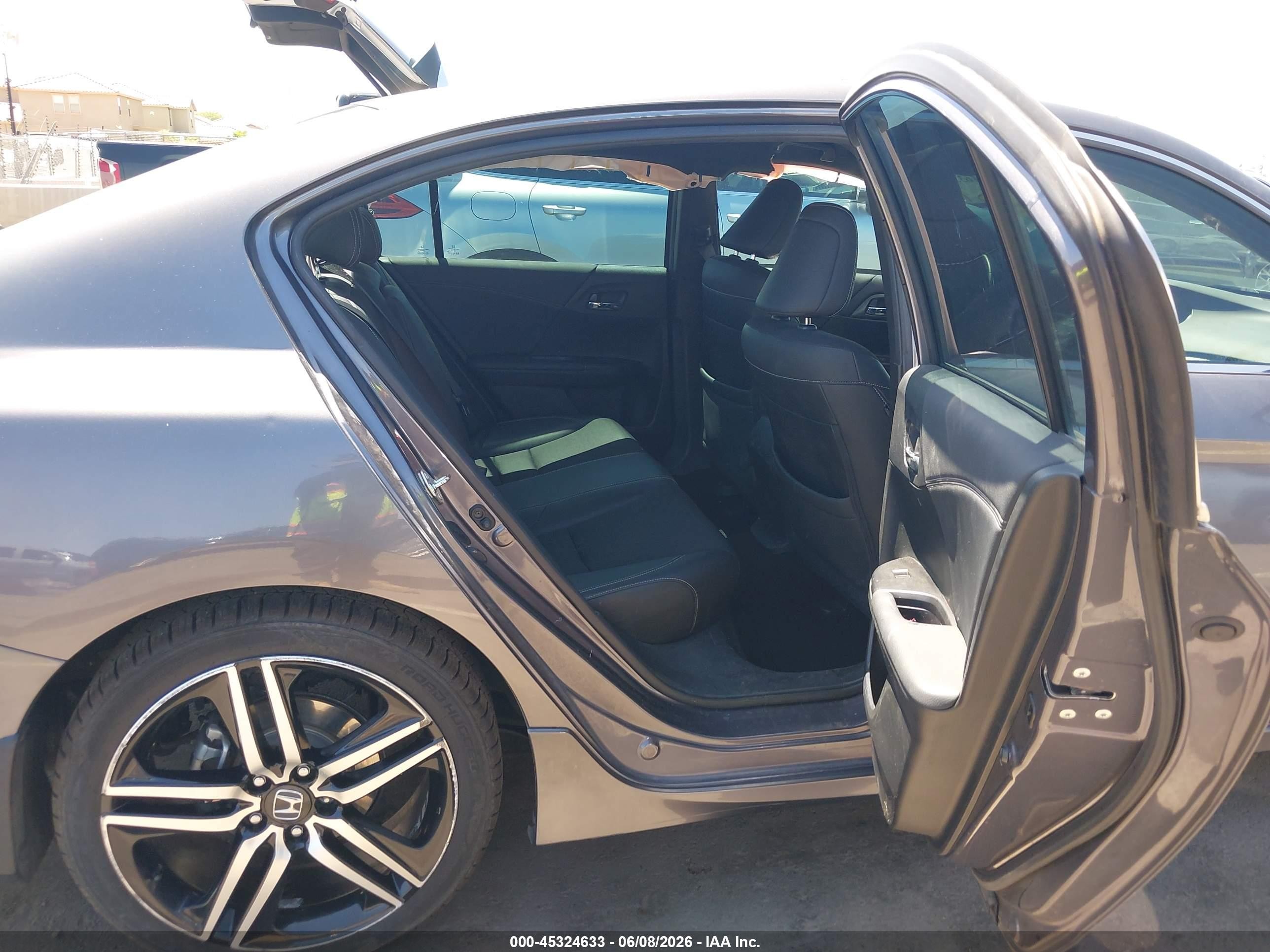 2017 Honda Accord Sport Gray vin: 1HGCR2F52HA271571