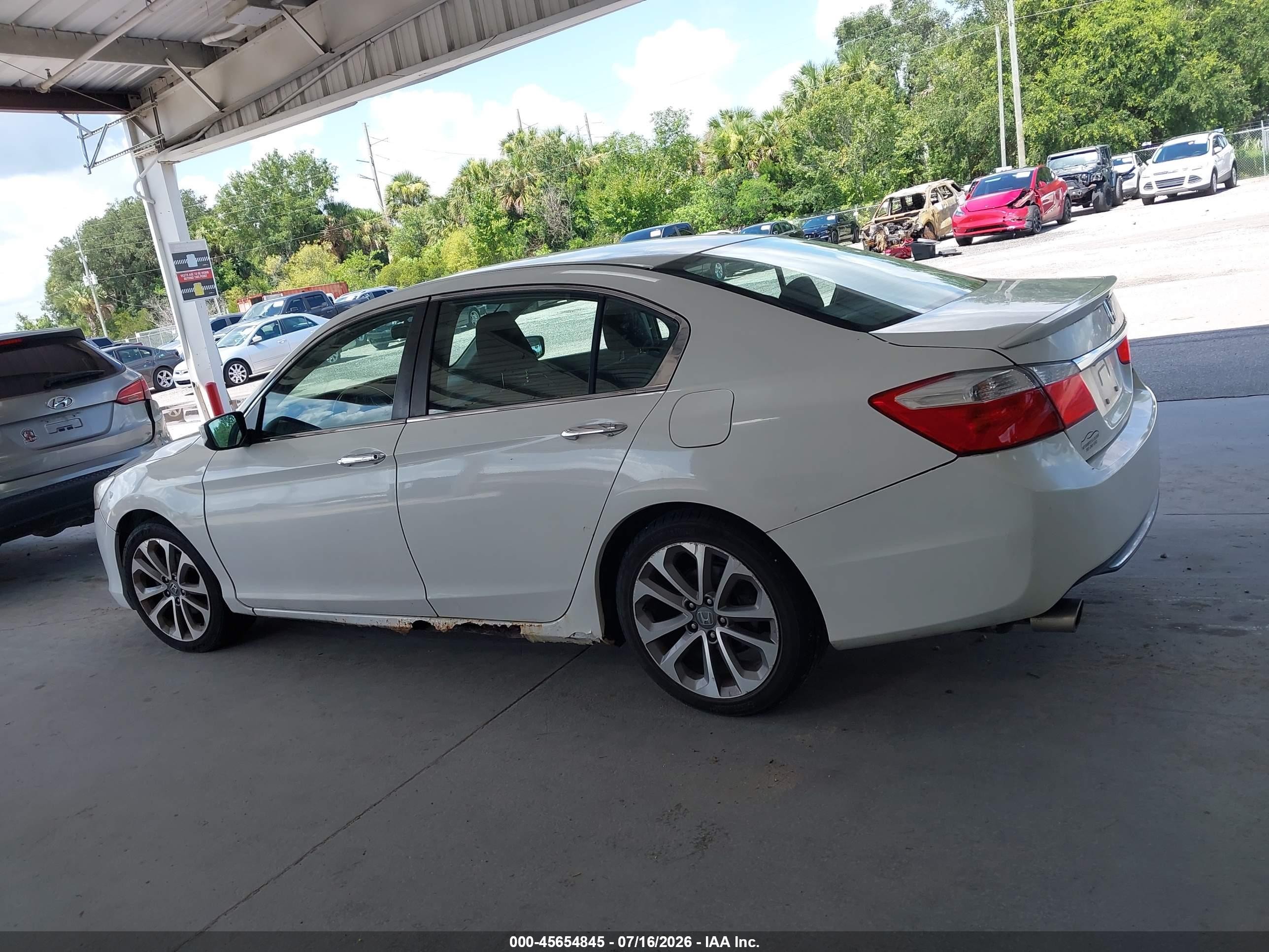 2013 Honda Accord Sport Белый vin: 1HGCR2F53DA126503