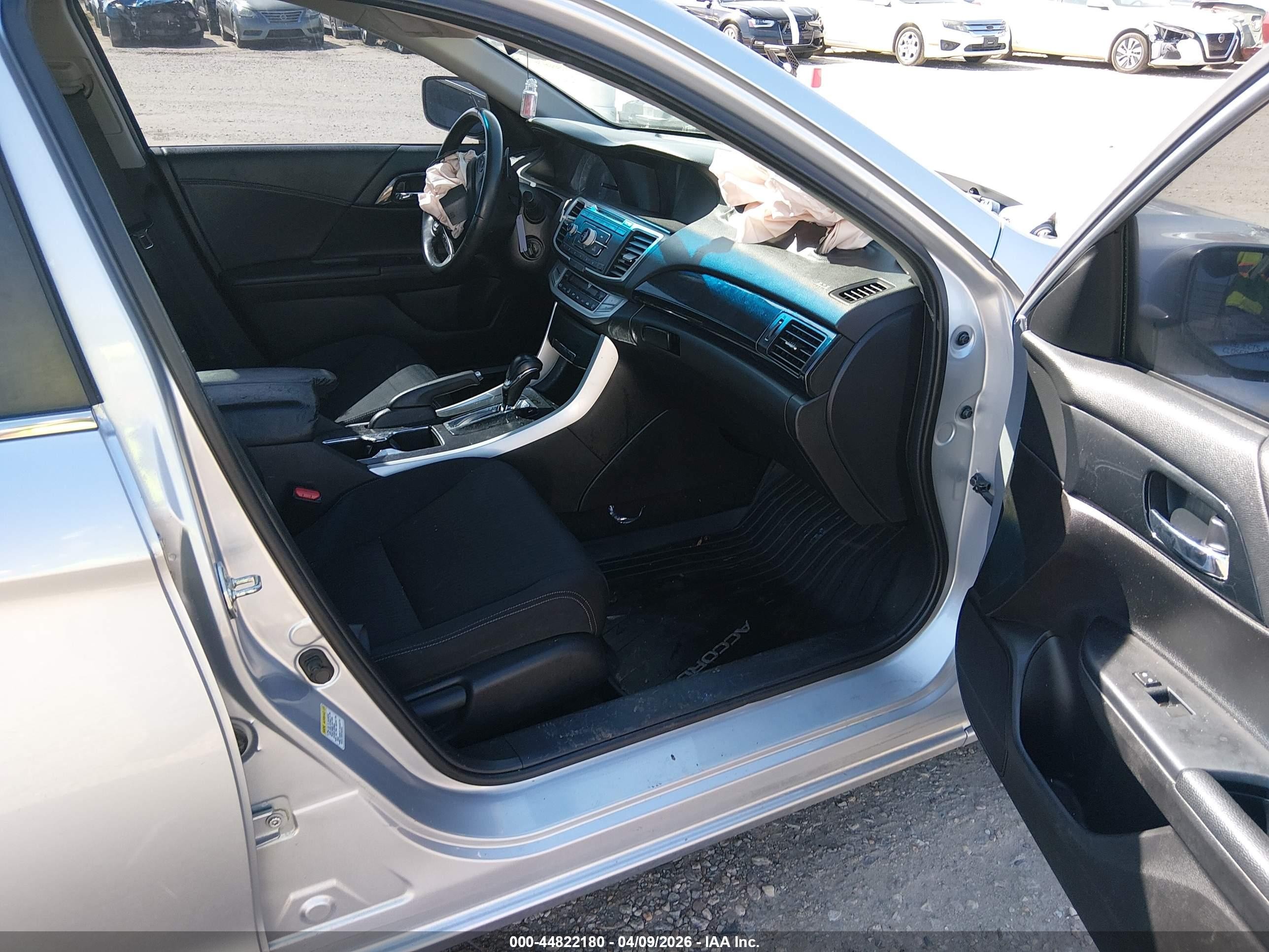 2013 Honda Accord Sport Серебряный vin: 1HGCR2F53DA137565