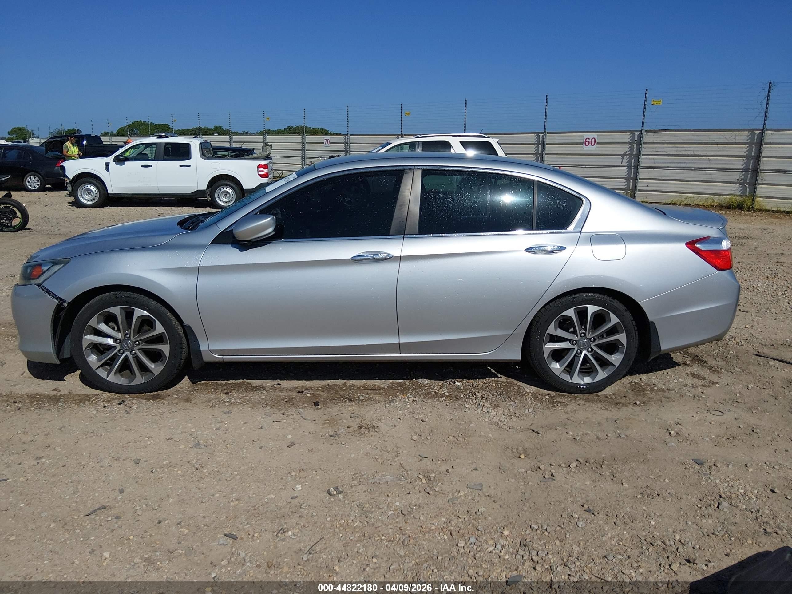 2013 Honda Accord Sport Серебряный vin: 1HGCR2F53DA137565
