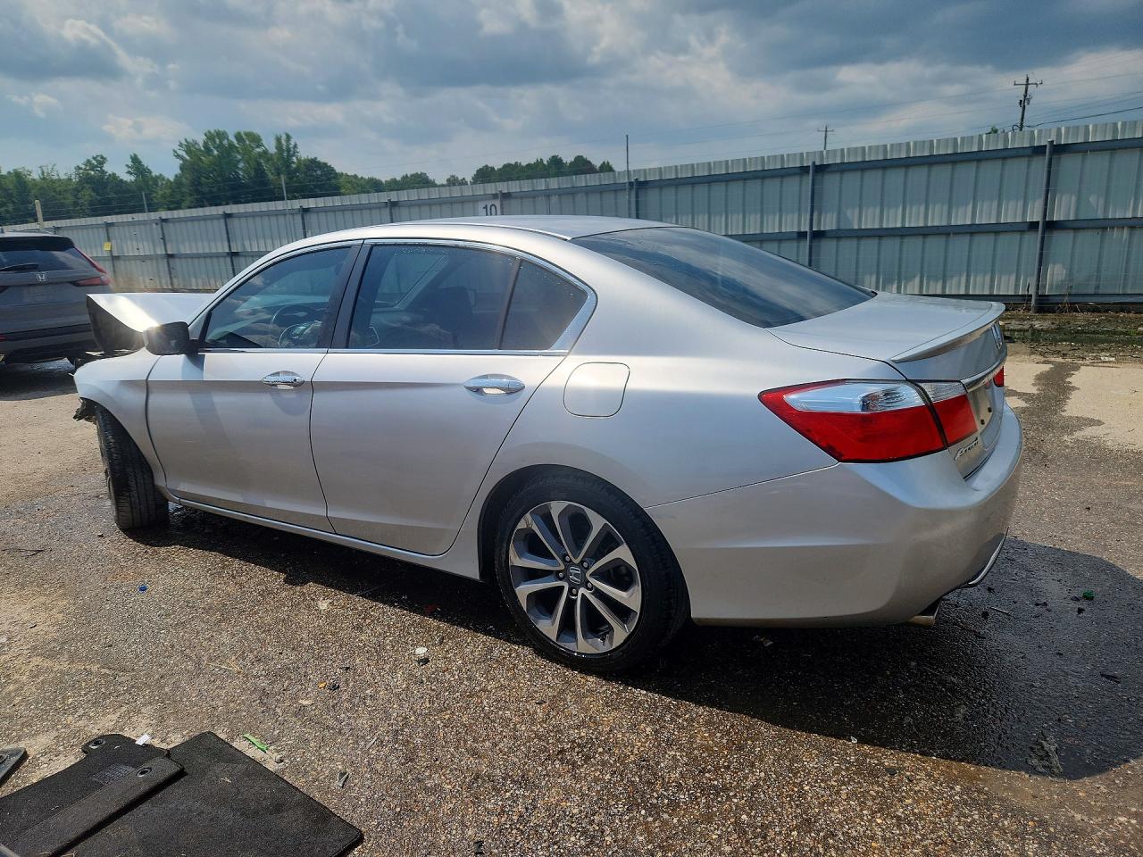 2014 Honda Accord Sport Silver vin: 1HGCR2F53EA030159
