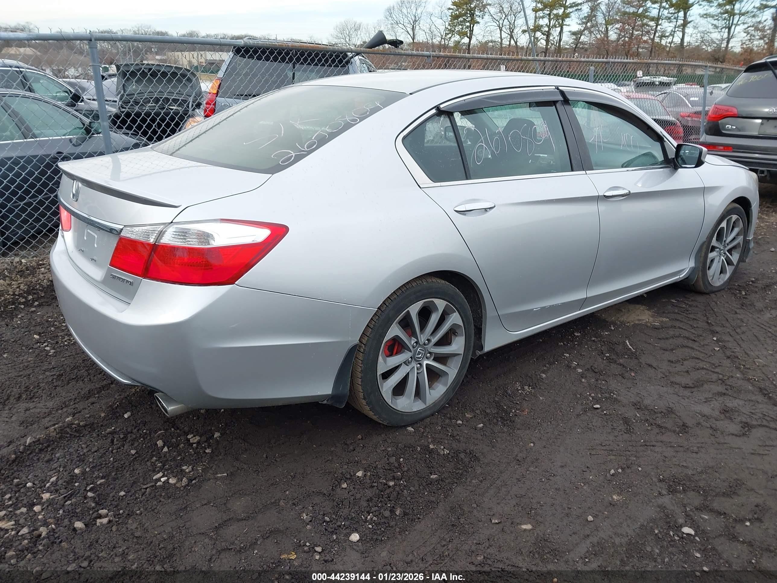 2014 Honda Accord Sport Gray vin: 1HGCR2F53EA079782
