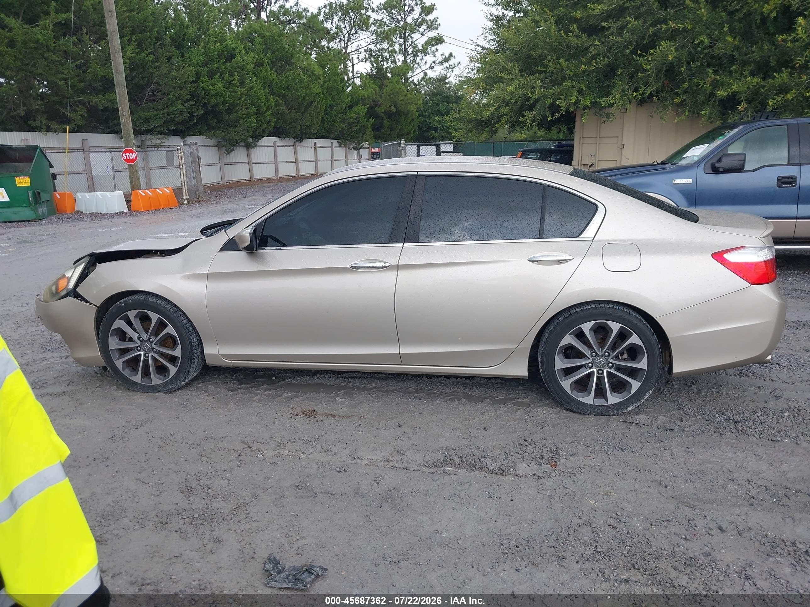 2014 Honda Accord Sport Золотой vin: 1HGCR2F53EA266875