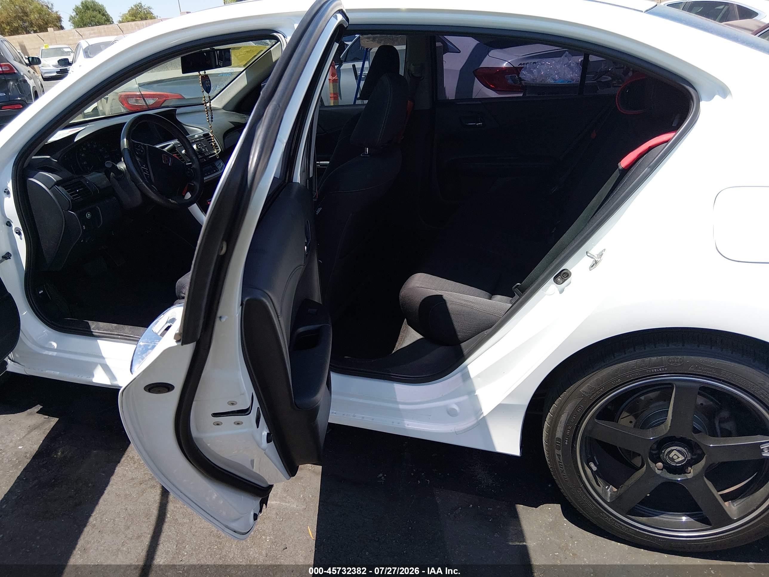2015 Honda Accord Sport Белый vin: 1HGCR2F53FA008969