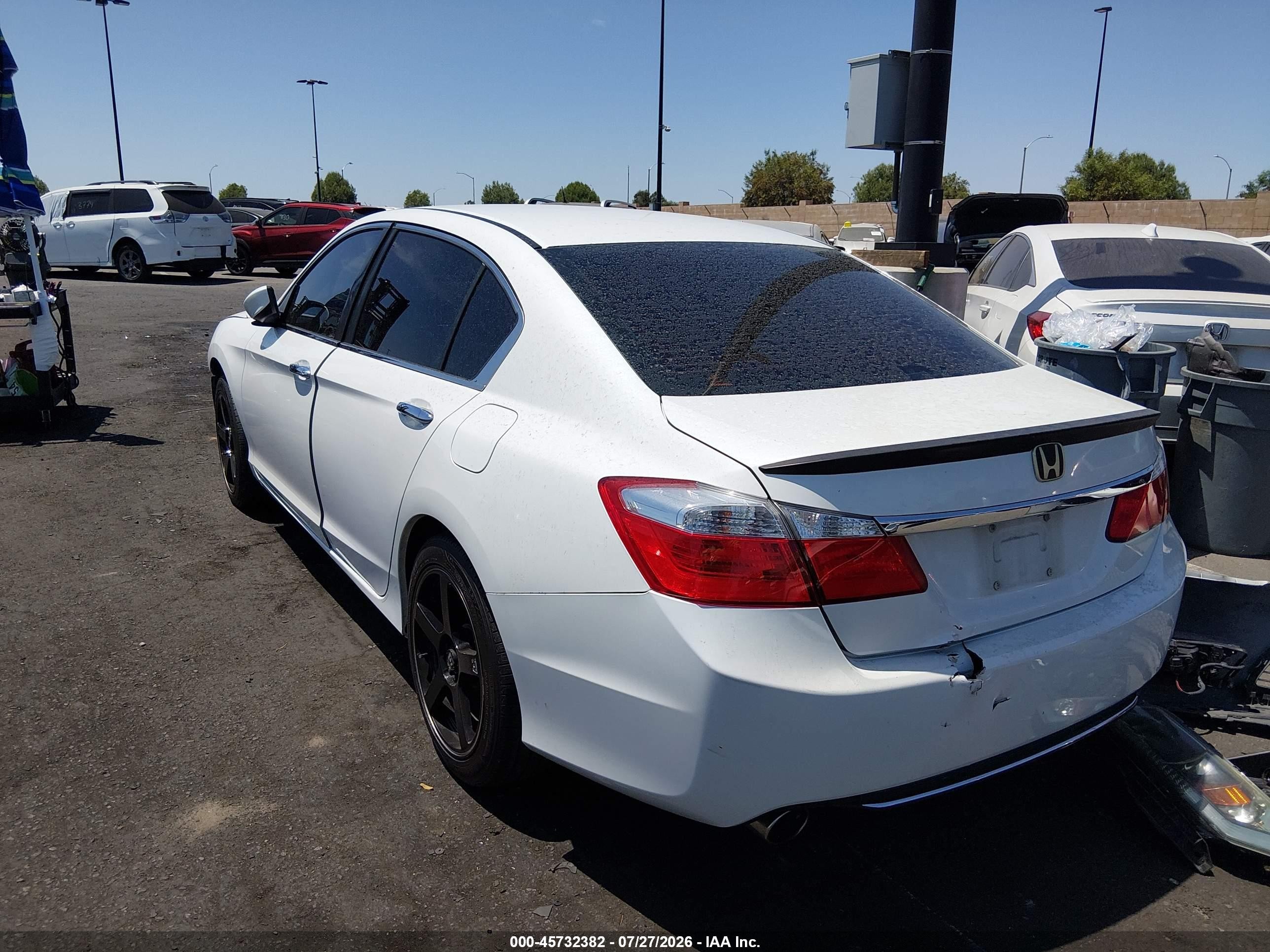 2015 Honda Accord Sport White vin: 1HGCR2F53FA008969