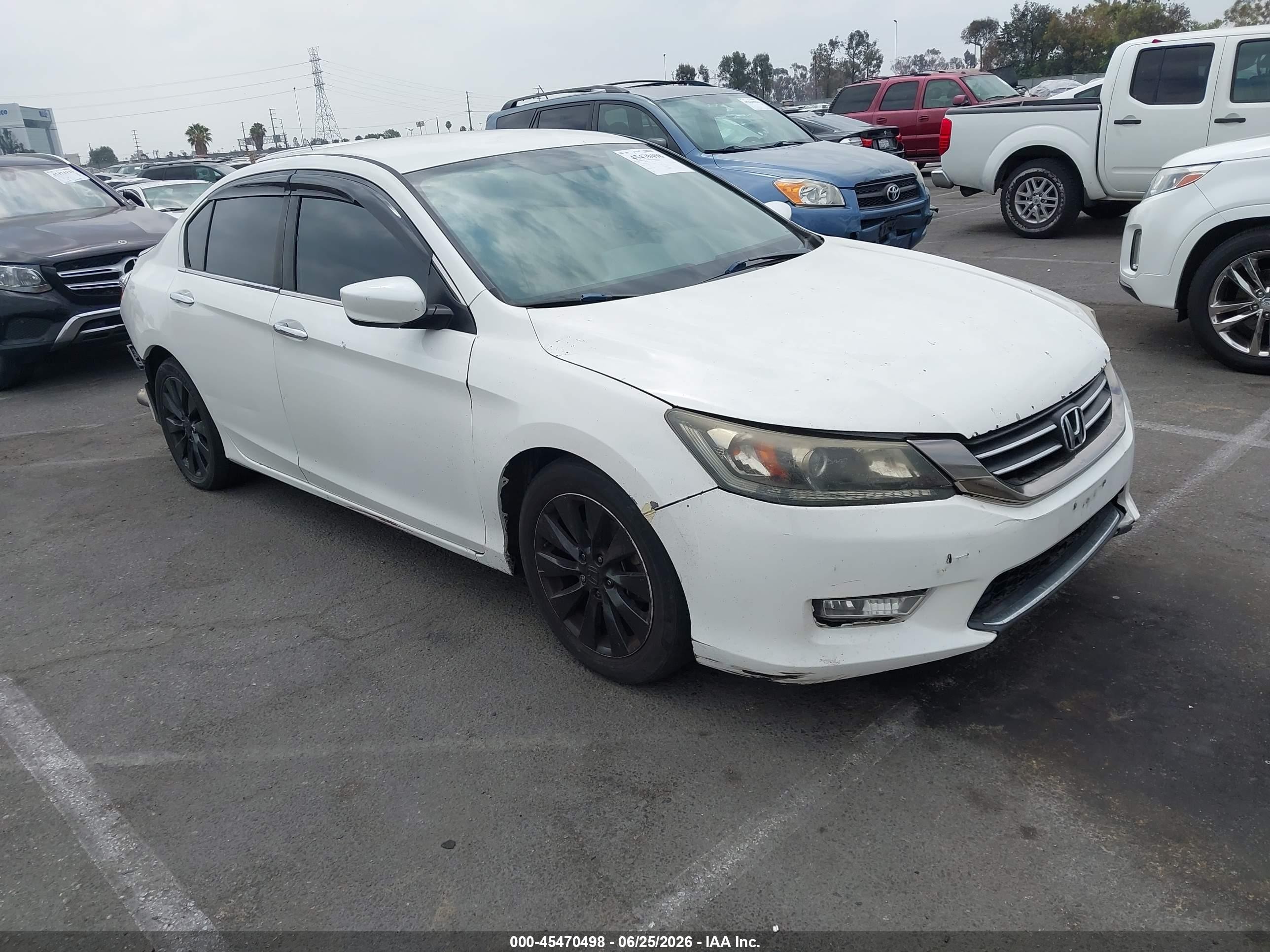 2015 Honda Accord Sport White vin: 1HGCR2F53FA021723