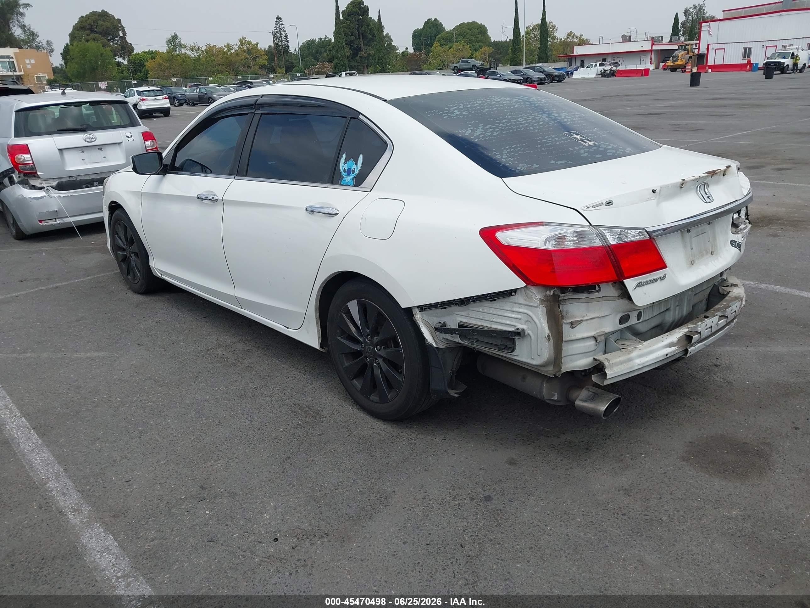 2015 Honda Accord Sport White vin: 1HGCR2F53FA021723