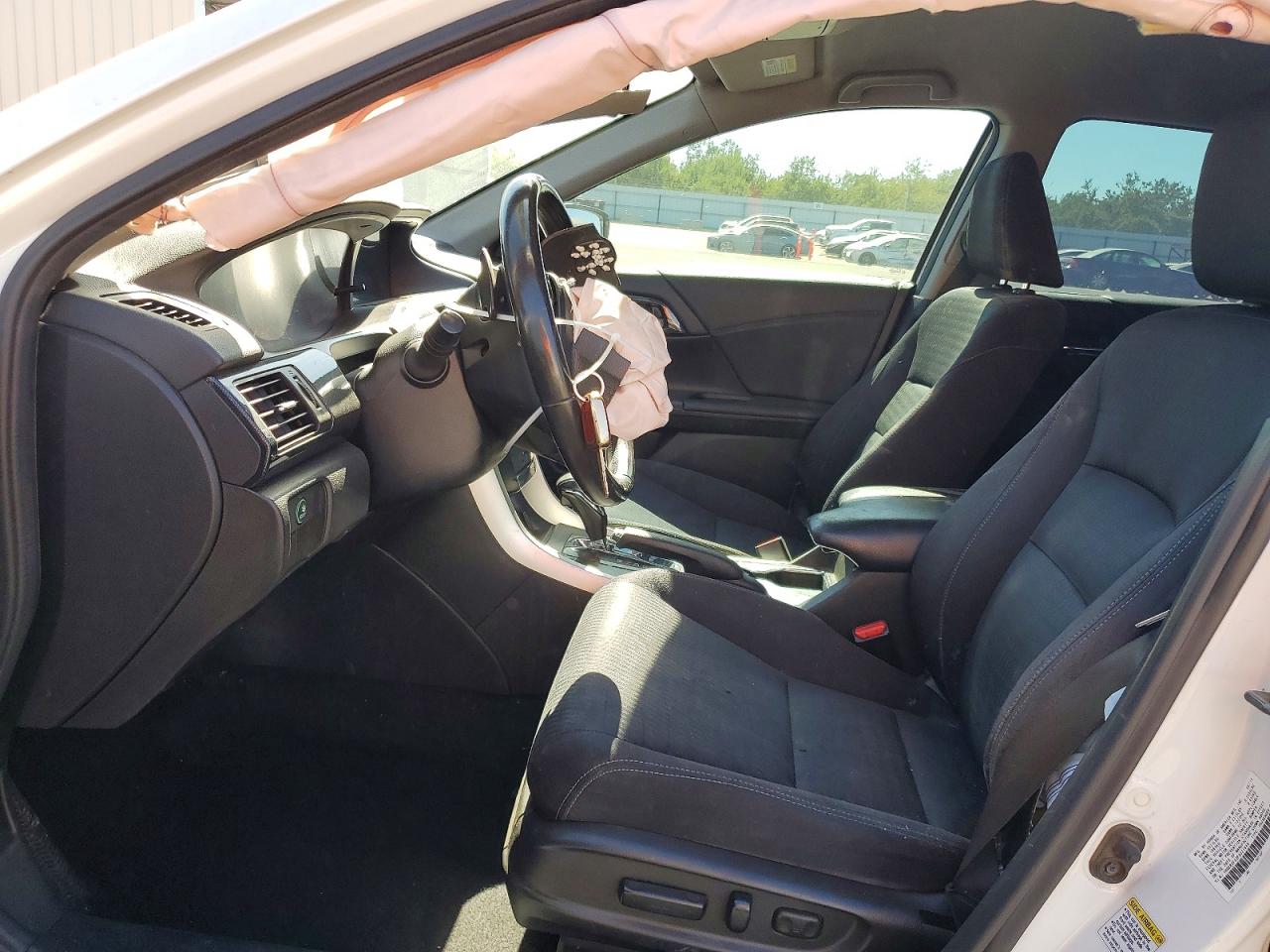 2015 Honda Accord Sport Белый vin: 1HGCR2F53FA021849