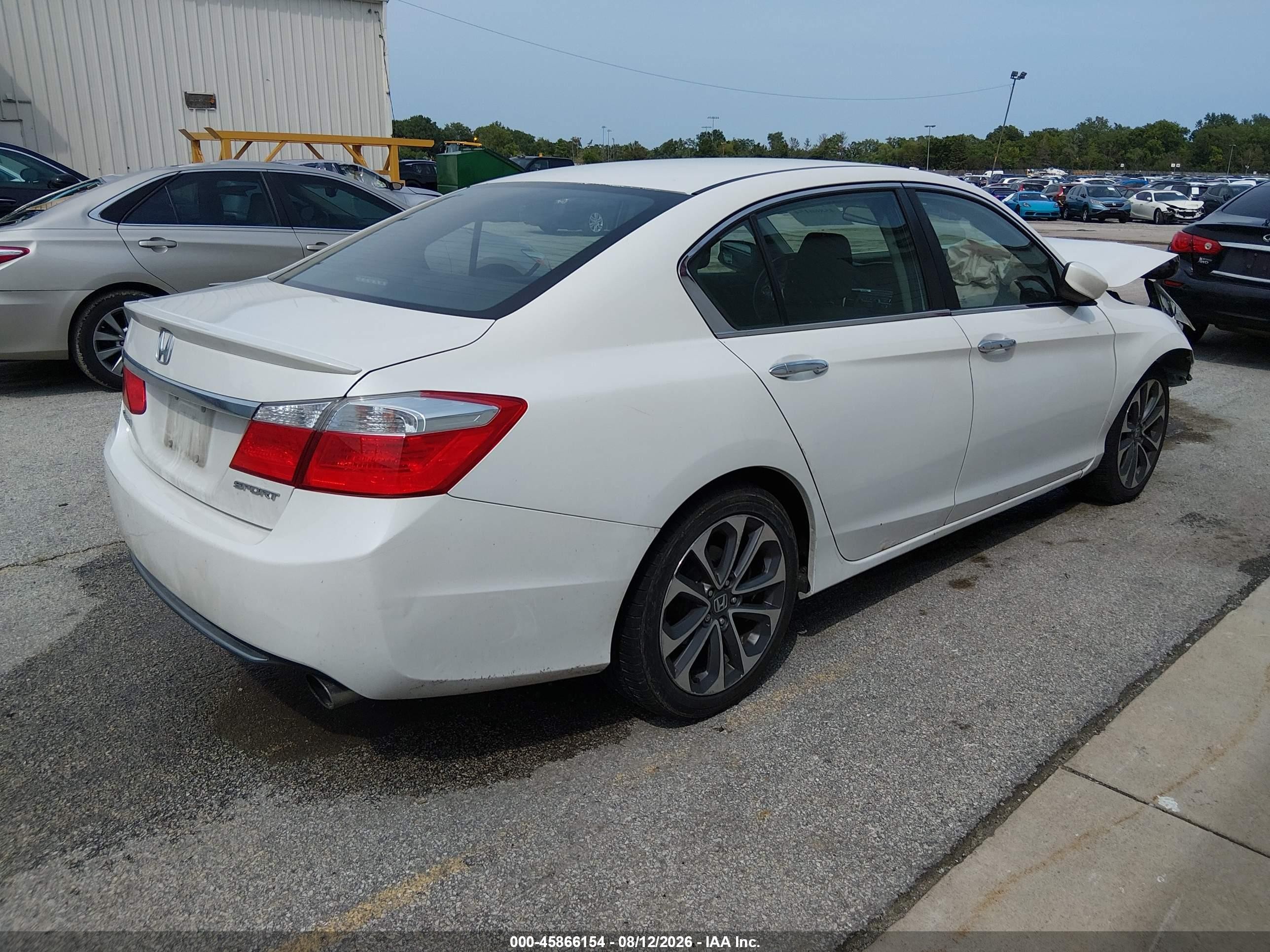 2015 Honda Accord Sport White vin: 1HGCR2F53FA034116