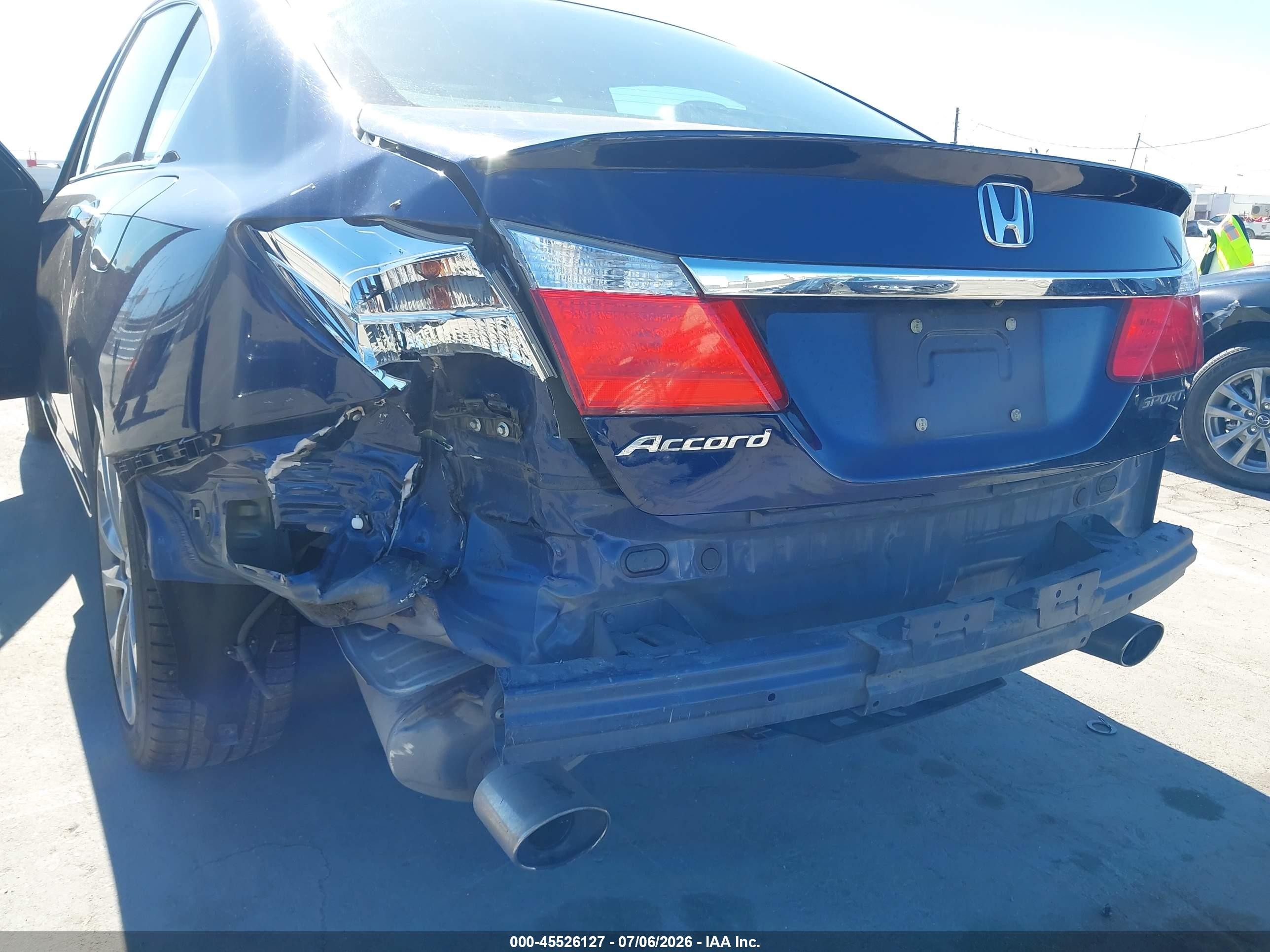 2015 Honda Accord Sport Blue vin: 1HGCR2F53FA075667
