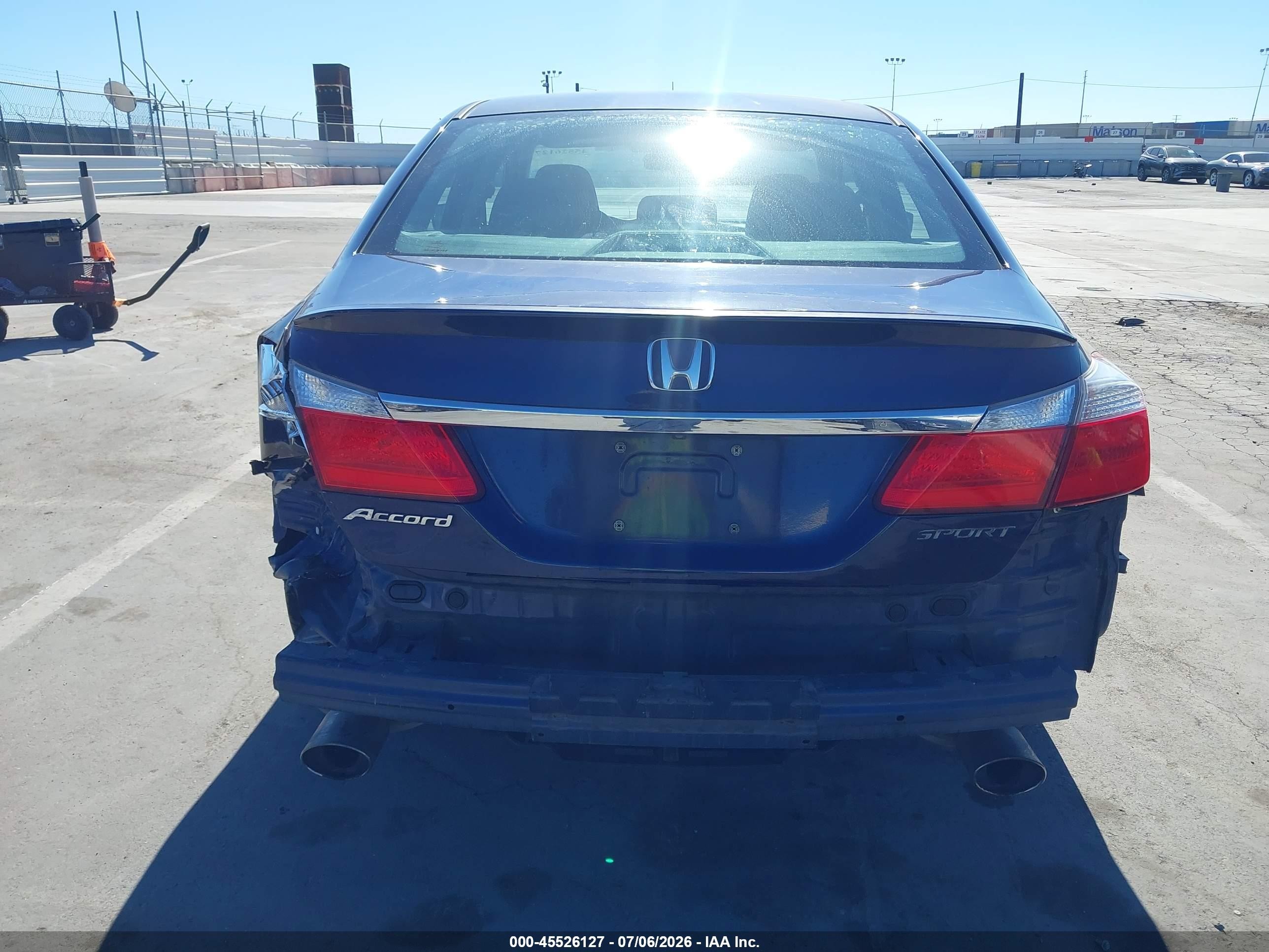 2015 Honda Accord Sport Blue vin: 1HGCR2F53FA075667