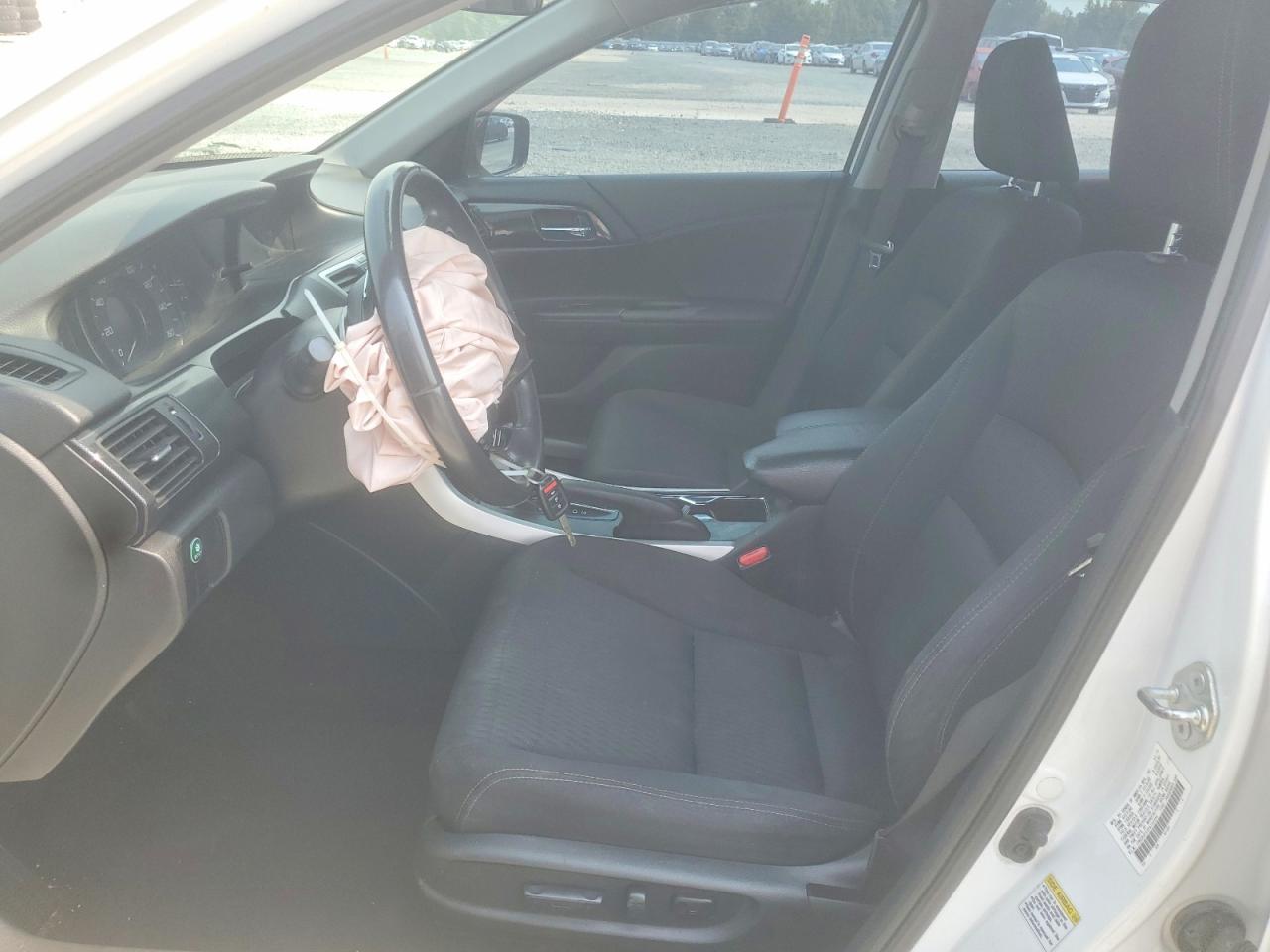 2015 Honda Accord Sport White vin: 1HGCR2F53FA102284