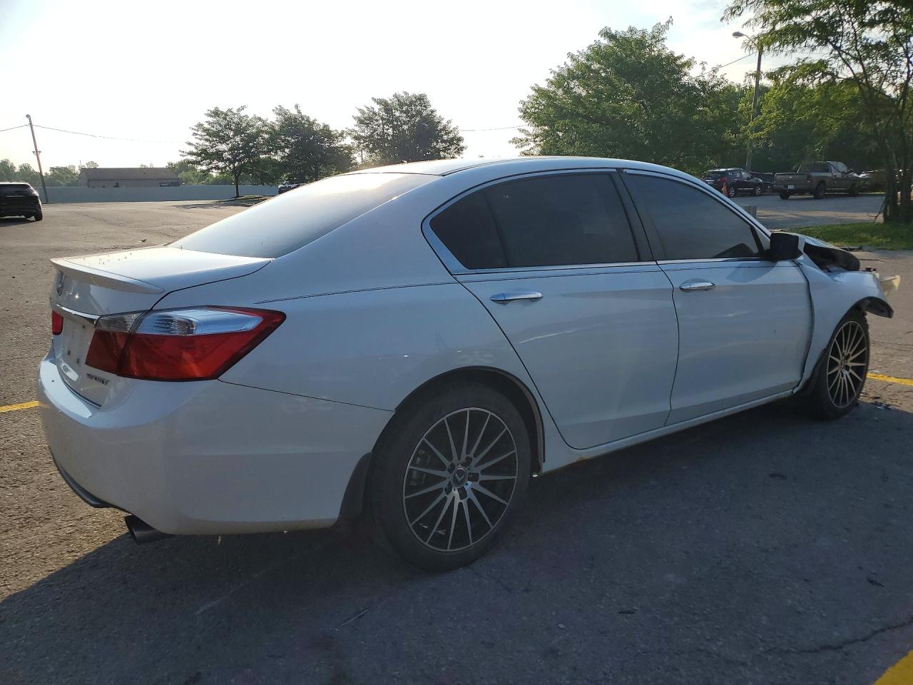 2015 Honda Accord Sport White vin: 1HGCR2F53FA130697