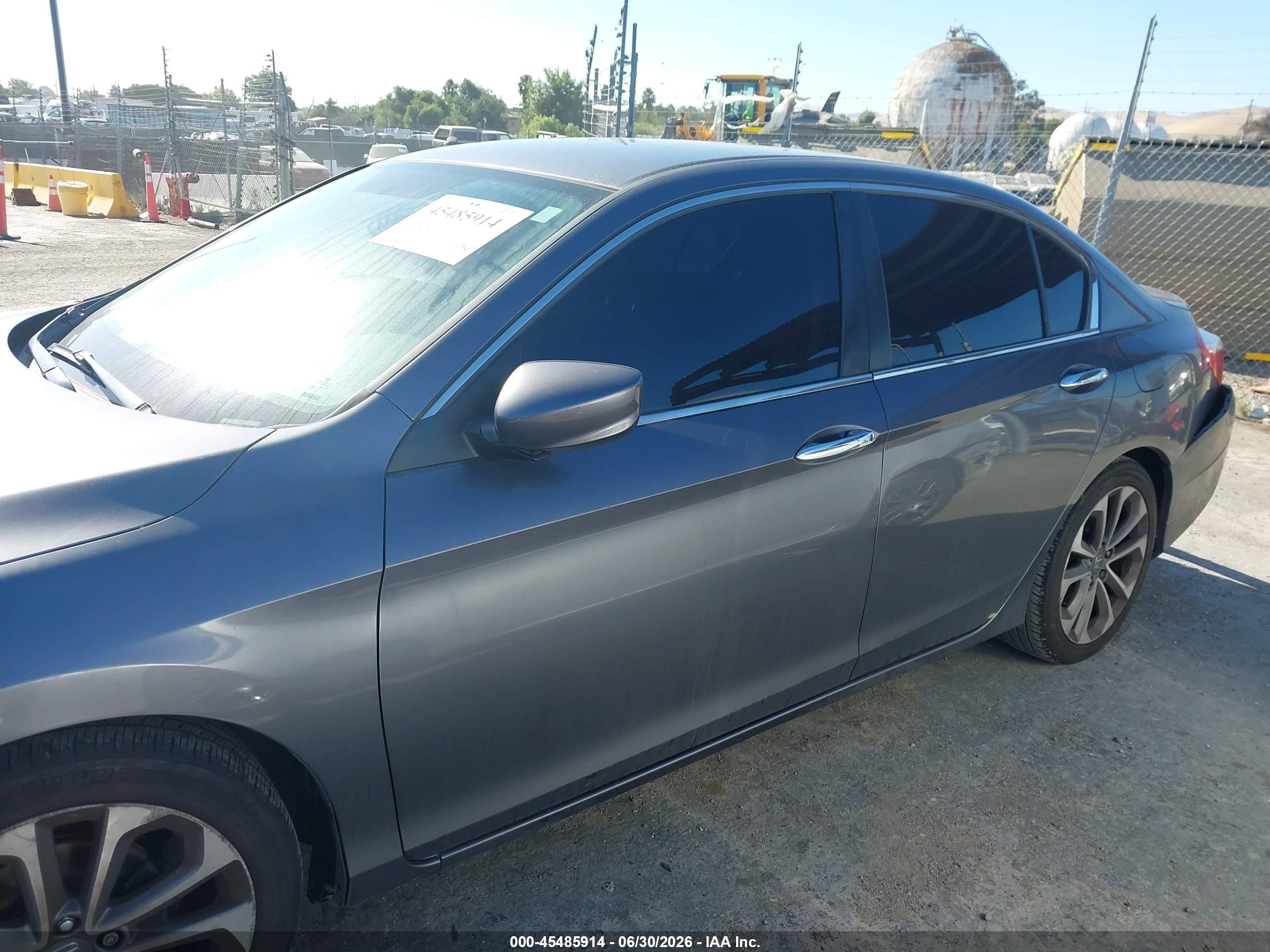2015 Honda Accord Sport Gray vin: 1HGCR2F53FA148889