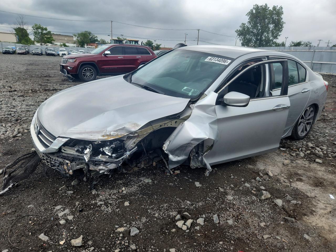 2015 Honda Accord Sport Silver vin: 1HGCR2F53FA151274