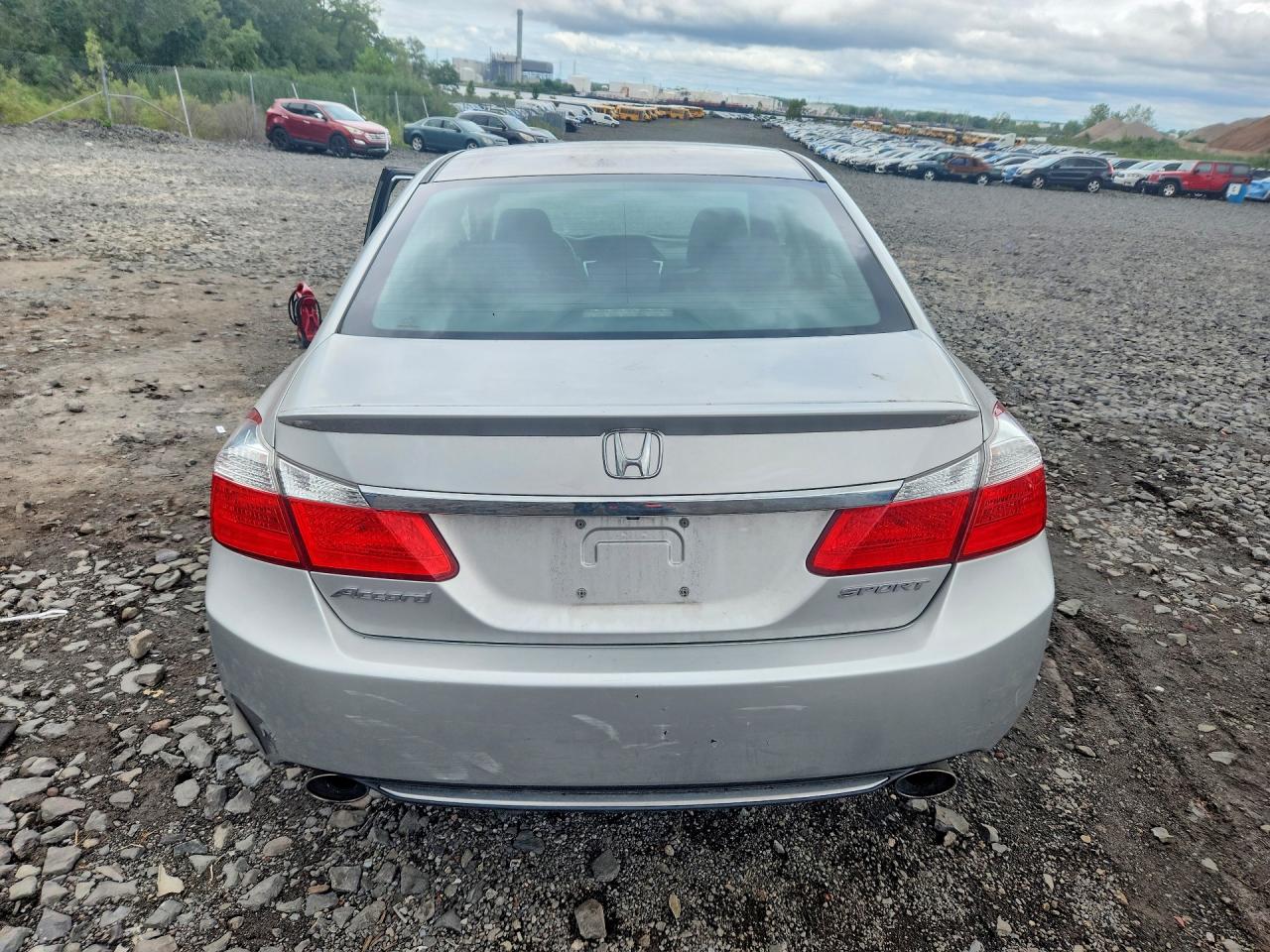 2015 Honda Accord Sport Silver vin: 1HGCR2F53FA151274