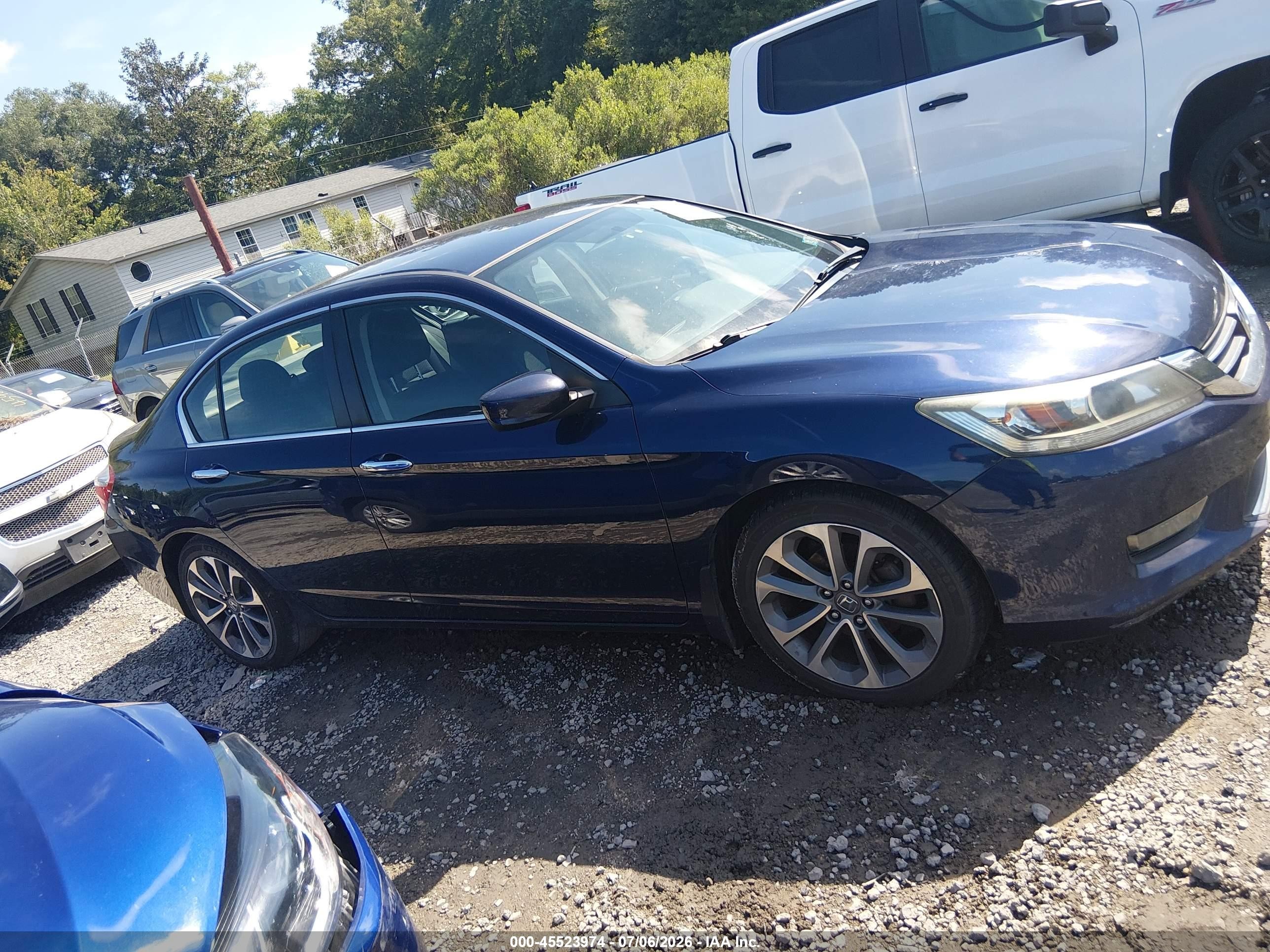 2015 Honda Accord Sport Blue vin: 1HGCR2F53FA181570