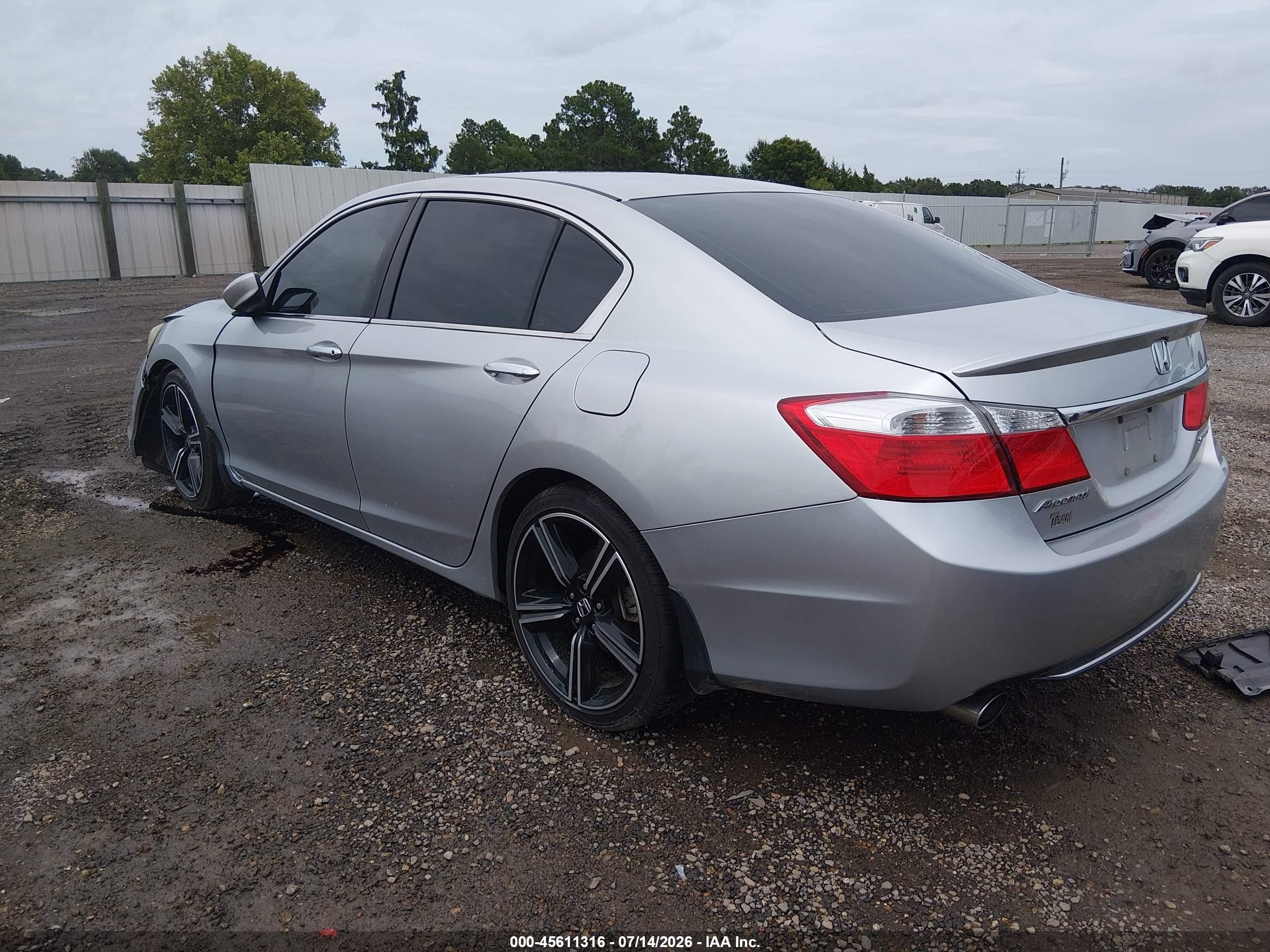 2015 Honda Accord Sport Silver vin: 1HGCR2F53FA186784