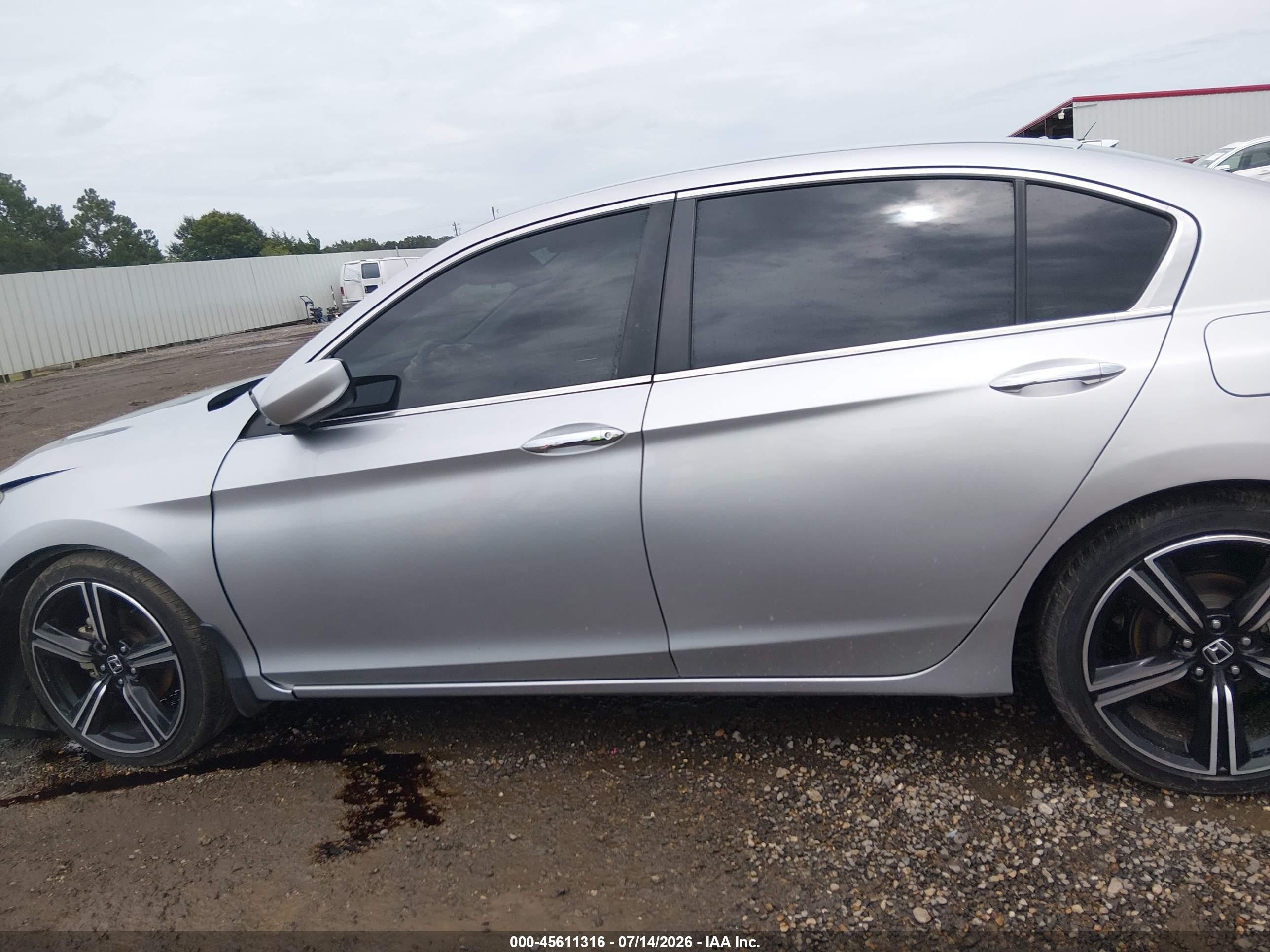 2015 Honda Accord Sport Silver vin: 1HGCR2F53FA186784