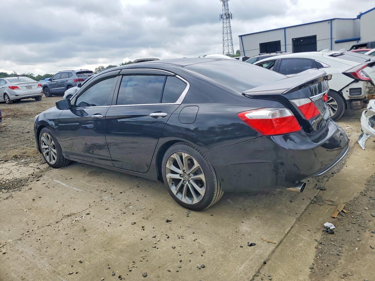 2015 Honda Accord Sport Черный vin: 1HGCR2F53FA225678