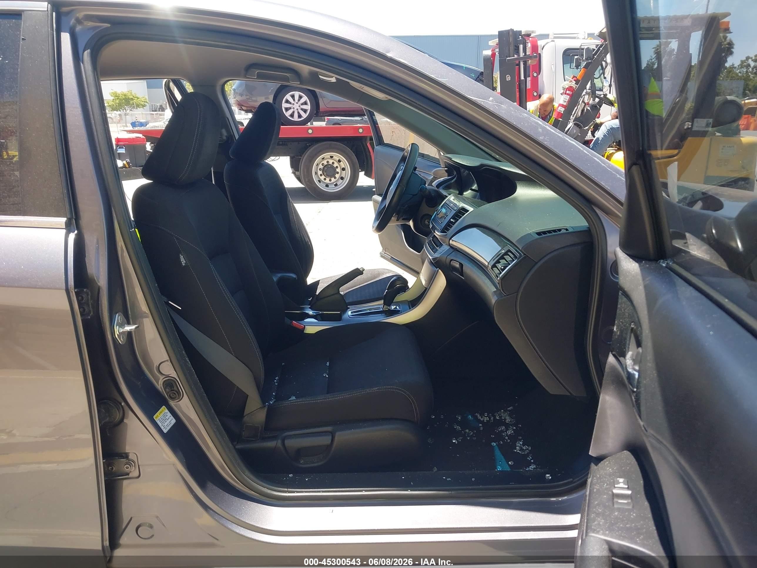 2015 Honda Accord Sport Gray vin: 1HGCR2F53FA236566