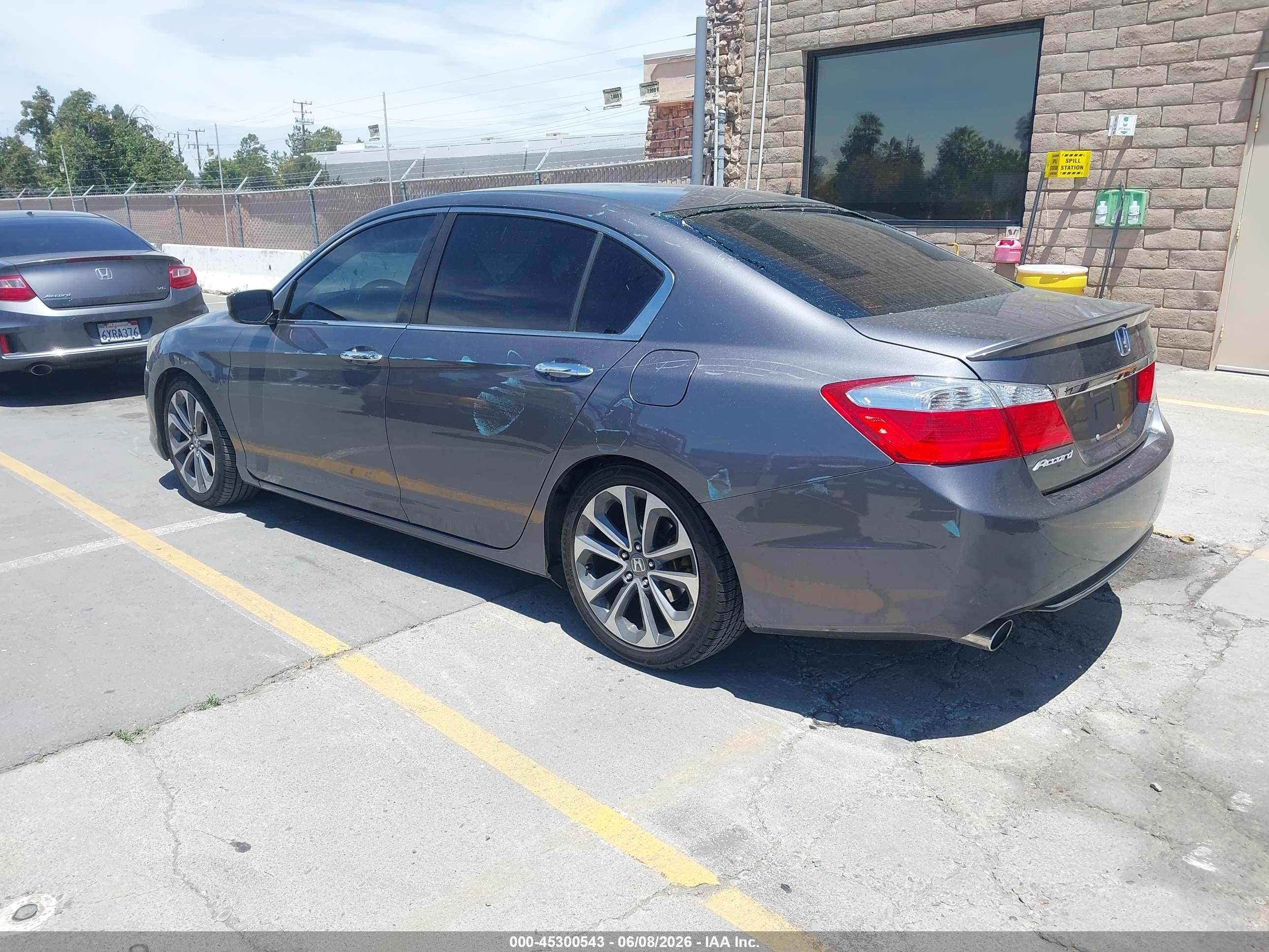 2015 Honda Accord Sport Gray vin: 1HGCR2F53FA236566
