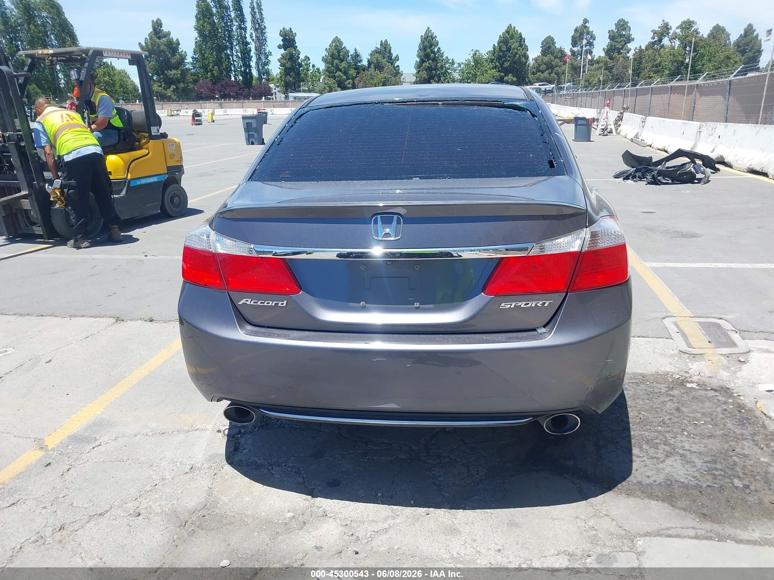 2015 Honda Accord Sport Gray vin: 1HGCR2F53FA236566