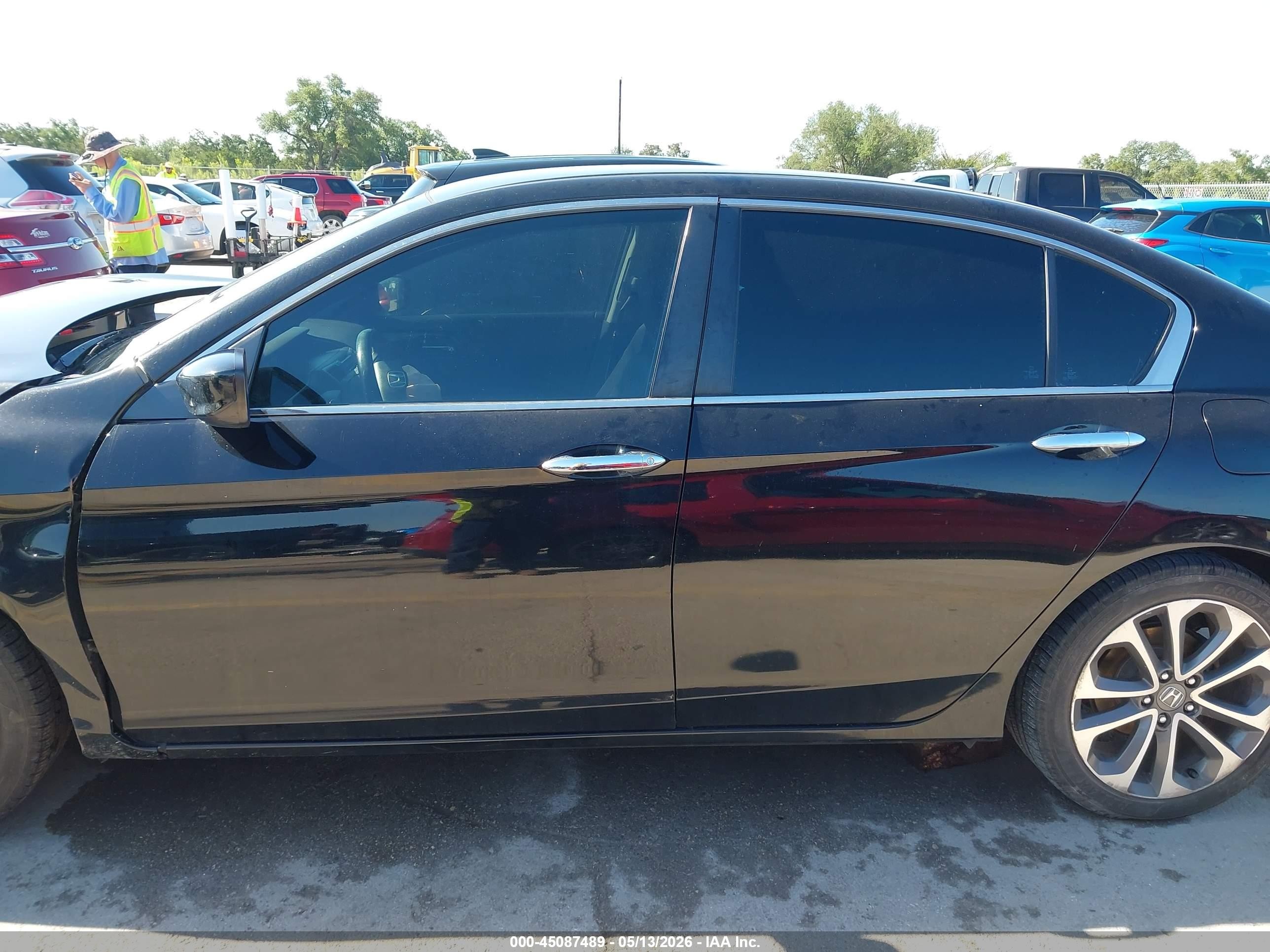 2015 Honda Accord Sport Black vin: 1HGCR2F53FA242528